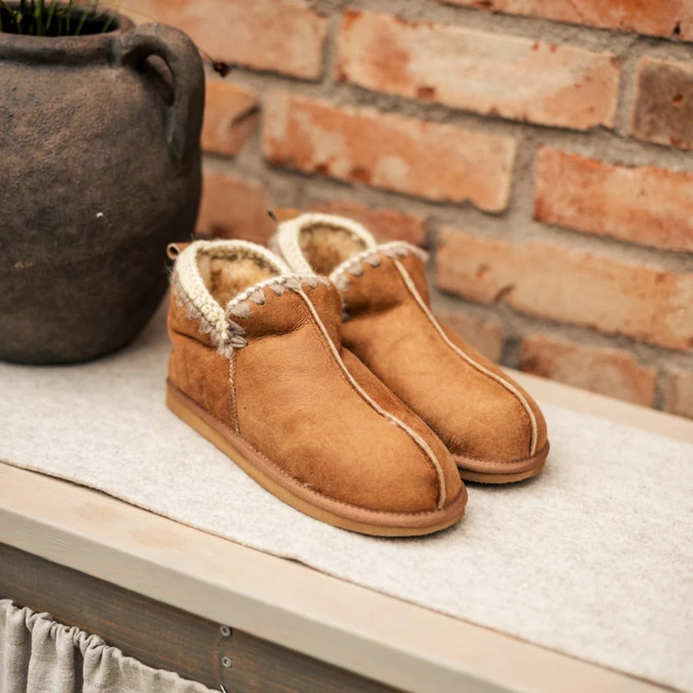 Shepherd JULIET Womens Full Slippers Antique Cognac
