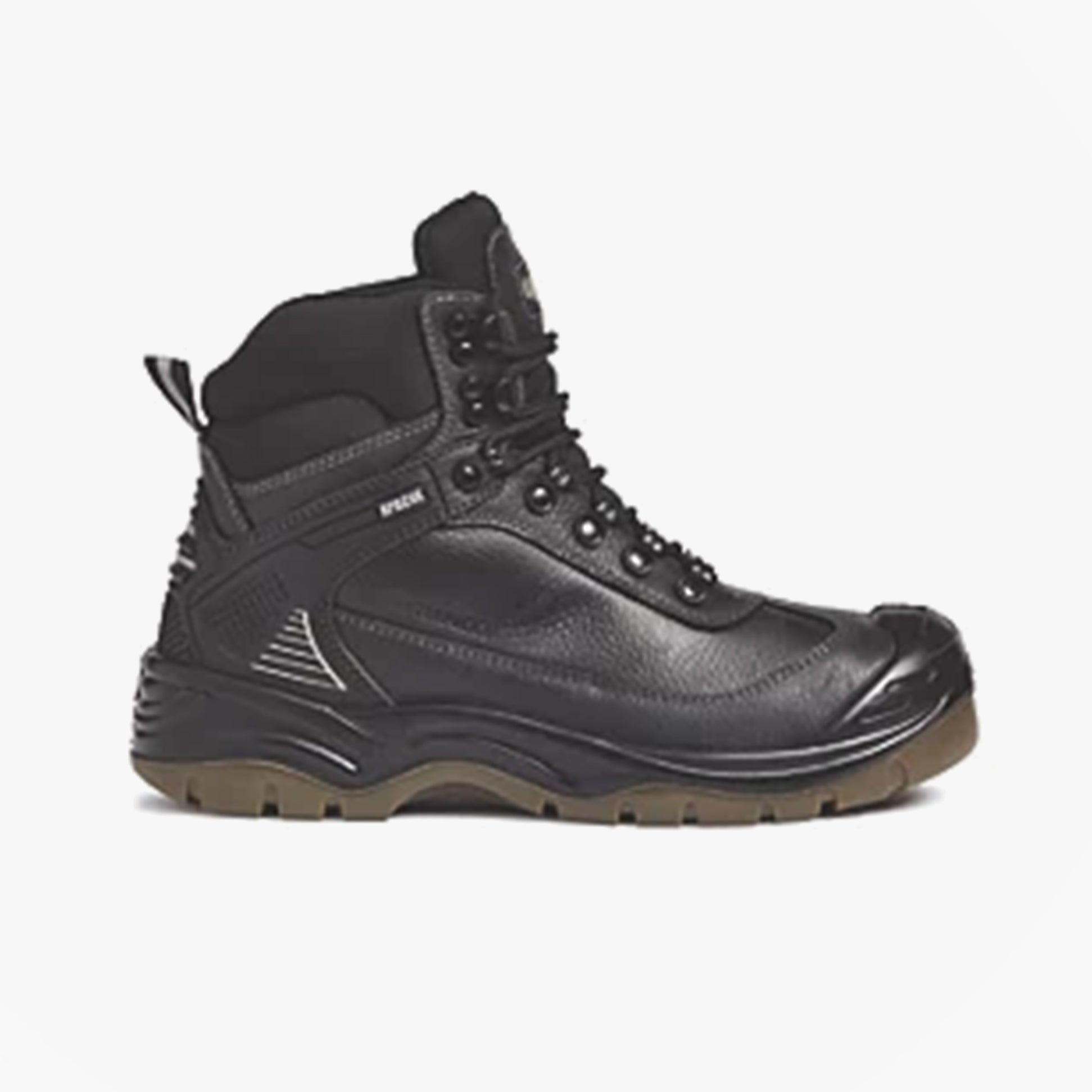 Apache RANGER Unisex Boots Black side view, safety boots with leather upper and rubber sole.