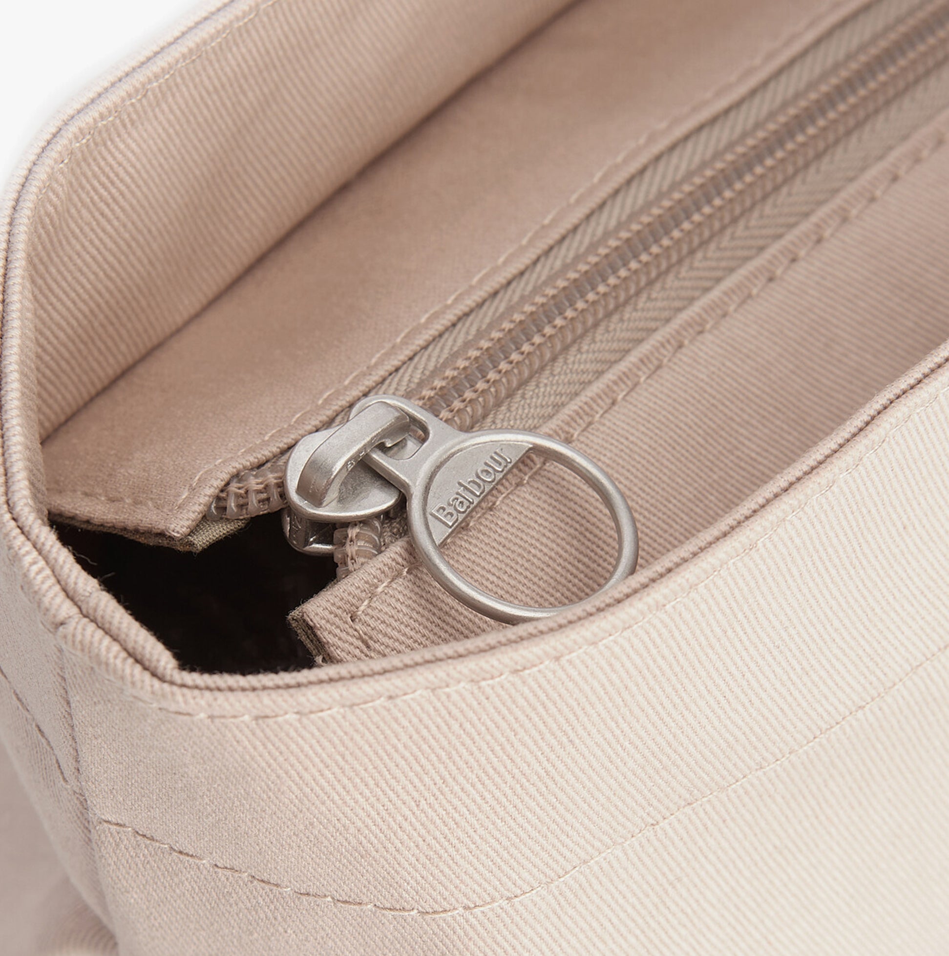 Barbour OLIVIA Womens Tote Bag Light Sand detail view of zip closure and interior fabric