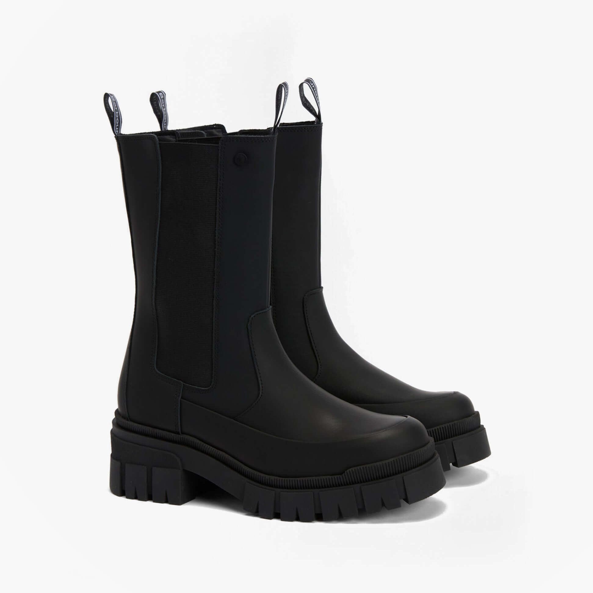 Barbour SIDNEIGH Womens Chelsea Boots Black side view showcasing the black leather upper and chunky rubber sole.