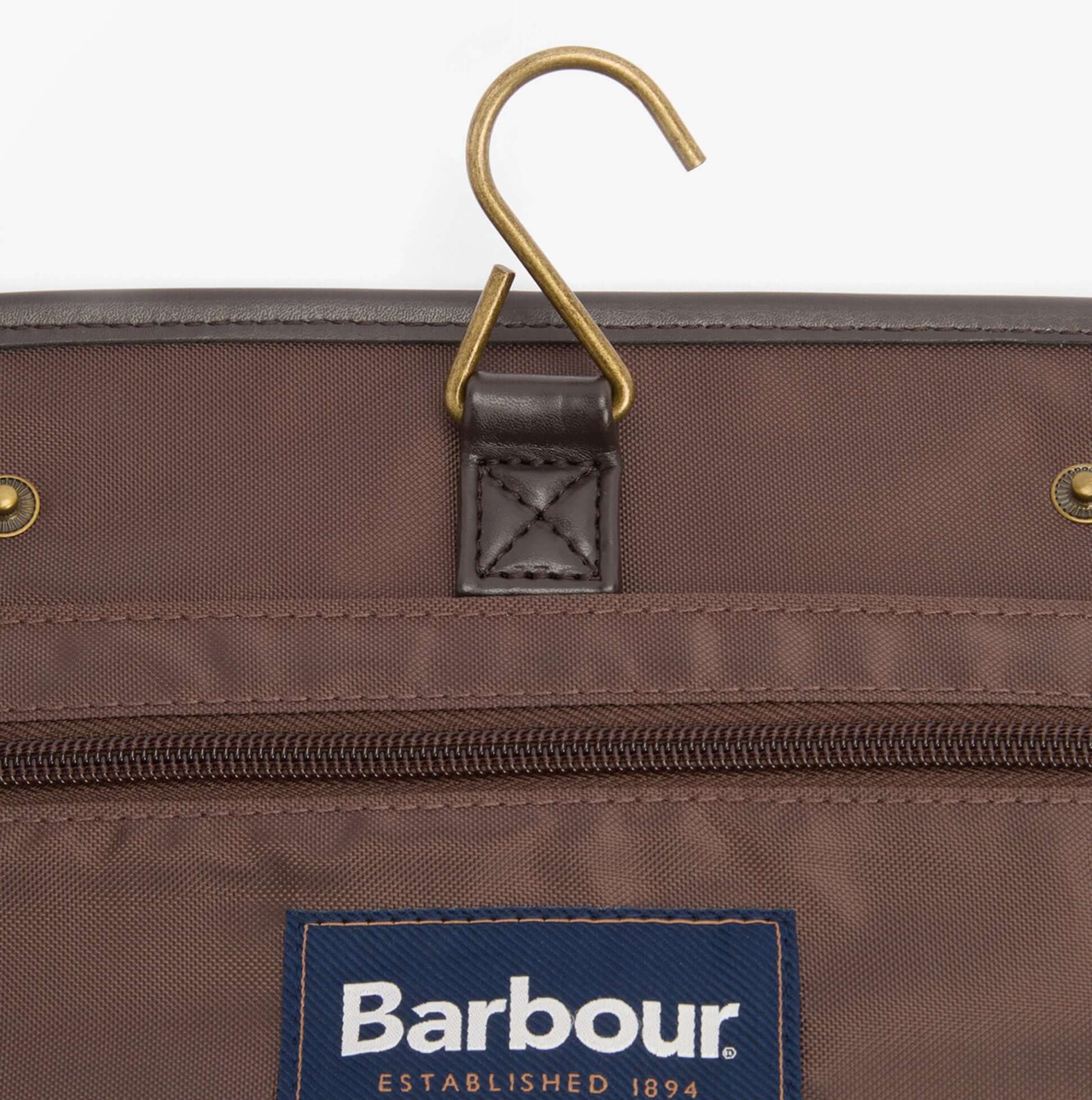 Barbour WAXED HANGING Mens Washbag Olive/Beacon detail view of hanging hook and zipper on washbag