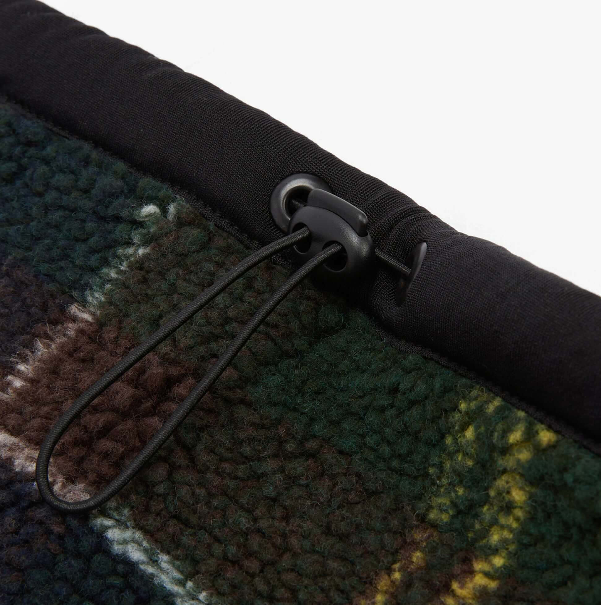 Barbour FIELD FLEECE TARTAN SNOOD Mens Classic Tartan, detail view of the adjustable drawstring and fleece texture.