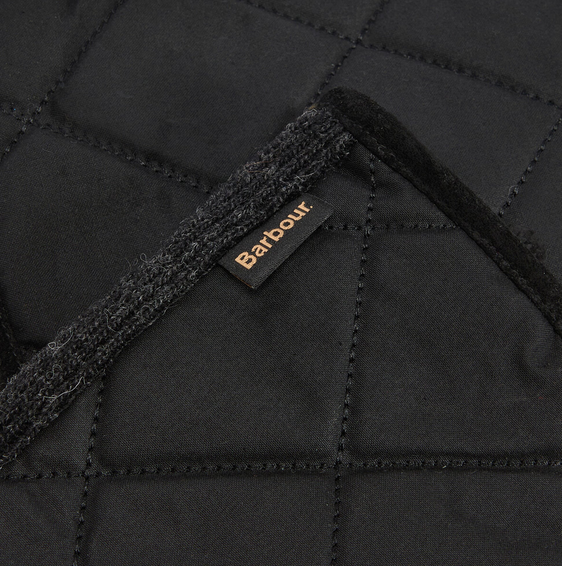 Barbour WESTERDALE Mens Gloves Black detail view showing brand label and quilted texture.