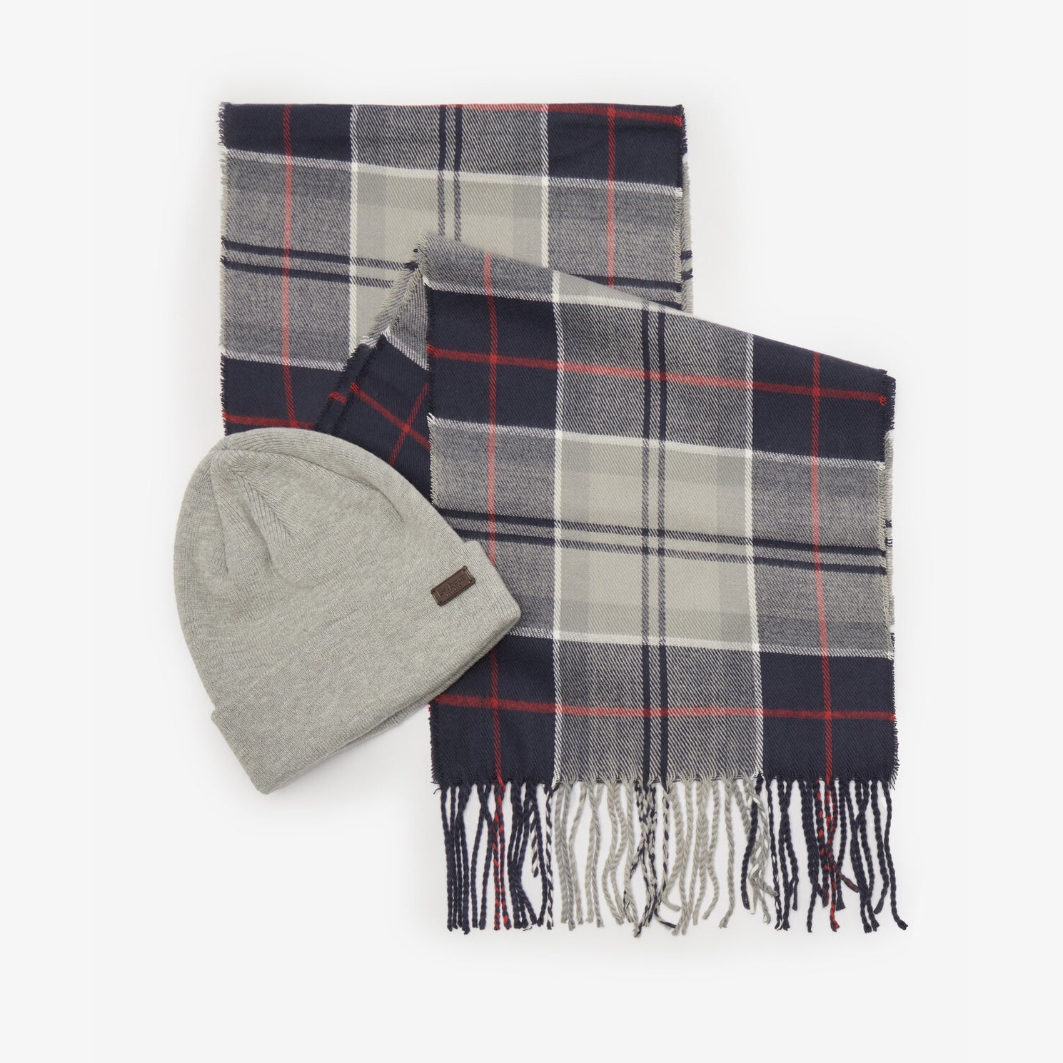 Barbour SWINTON & GALINGALE Hat & Scarf Gift Set Mens Blue Granite, detail view of fringed scarf and ribbed beanie.