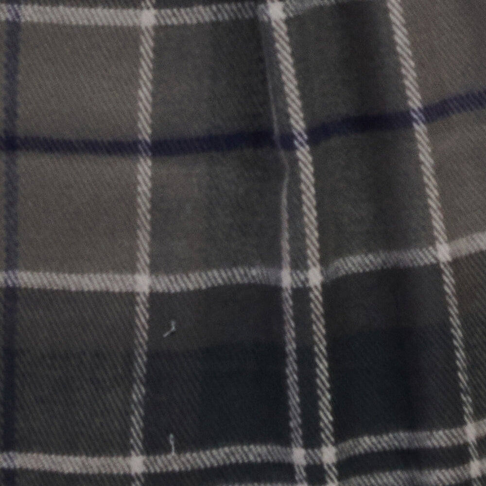 Barbour SWEEPER BEANIE & SCARF Gift Set Mens Grey check patterned scarf detail view.
