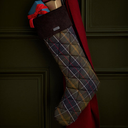 Barbour CHRISTMAS STOCKING Mens Classic Tartan detail view with quilted pattern and embroidered logo badge