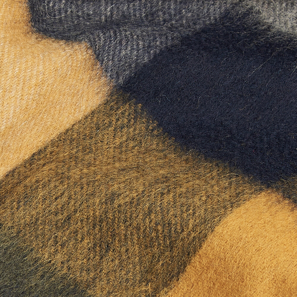 Barbour LAMBSWOOL TATTERSALL Scarf Unisex Adults Forest Mist detail view of the fabric texture and color patterns.