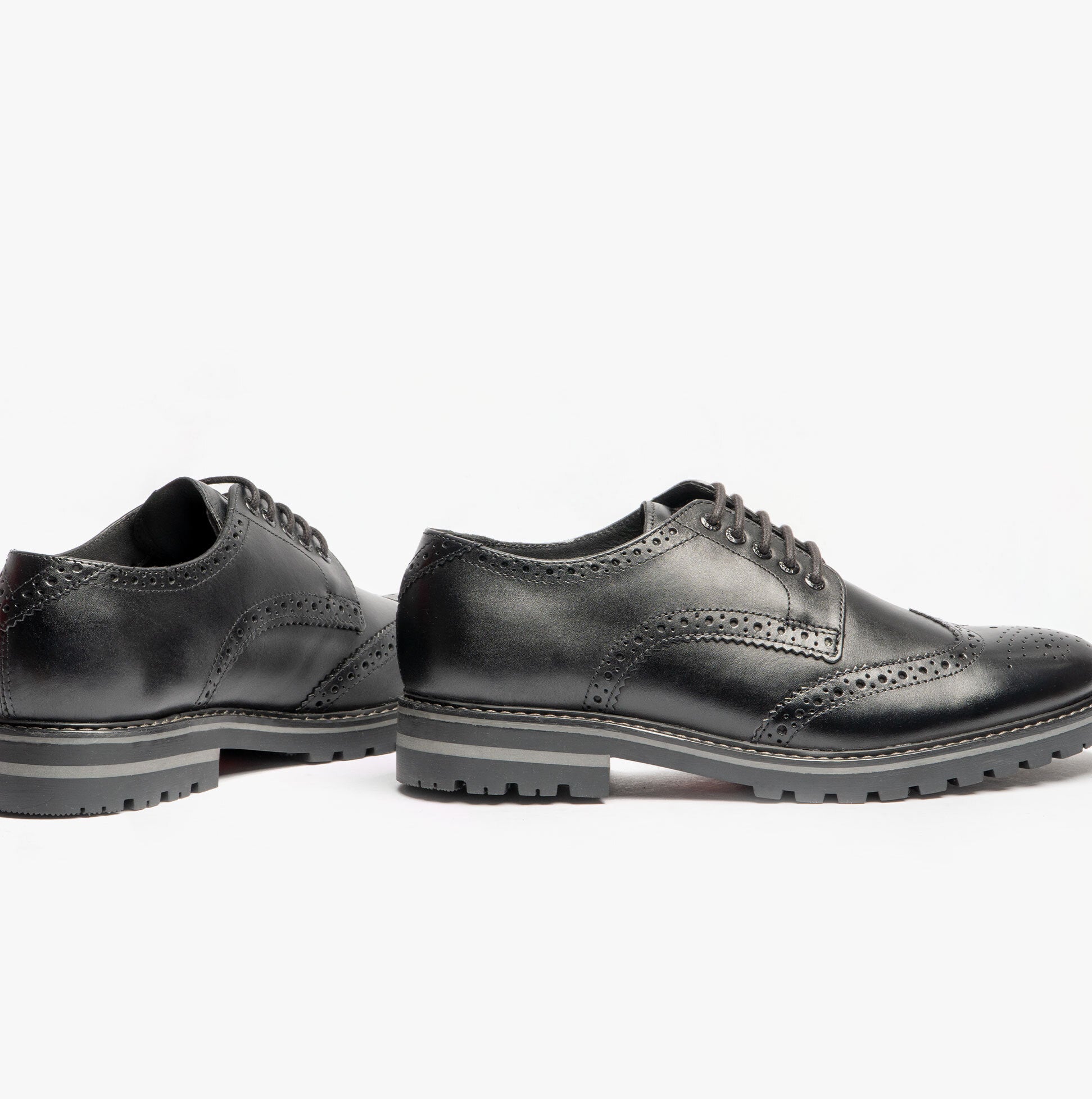 Base London GIBBS WAXY Mens Formal Lace Up Shoes Black, side view highlighting leather upper and lace-up design.