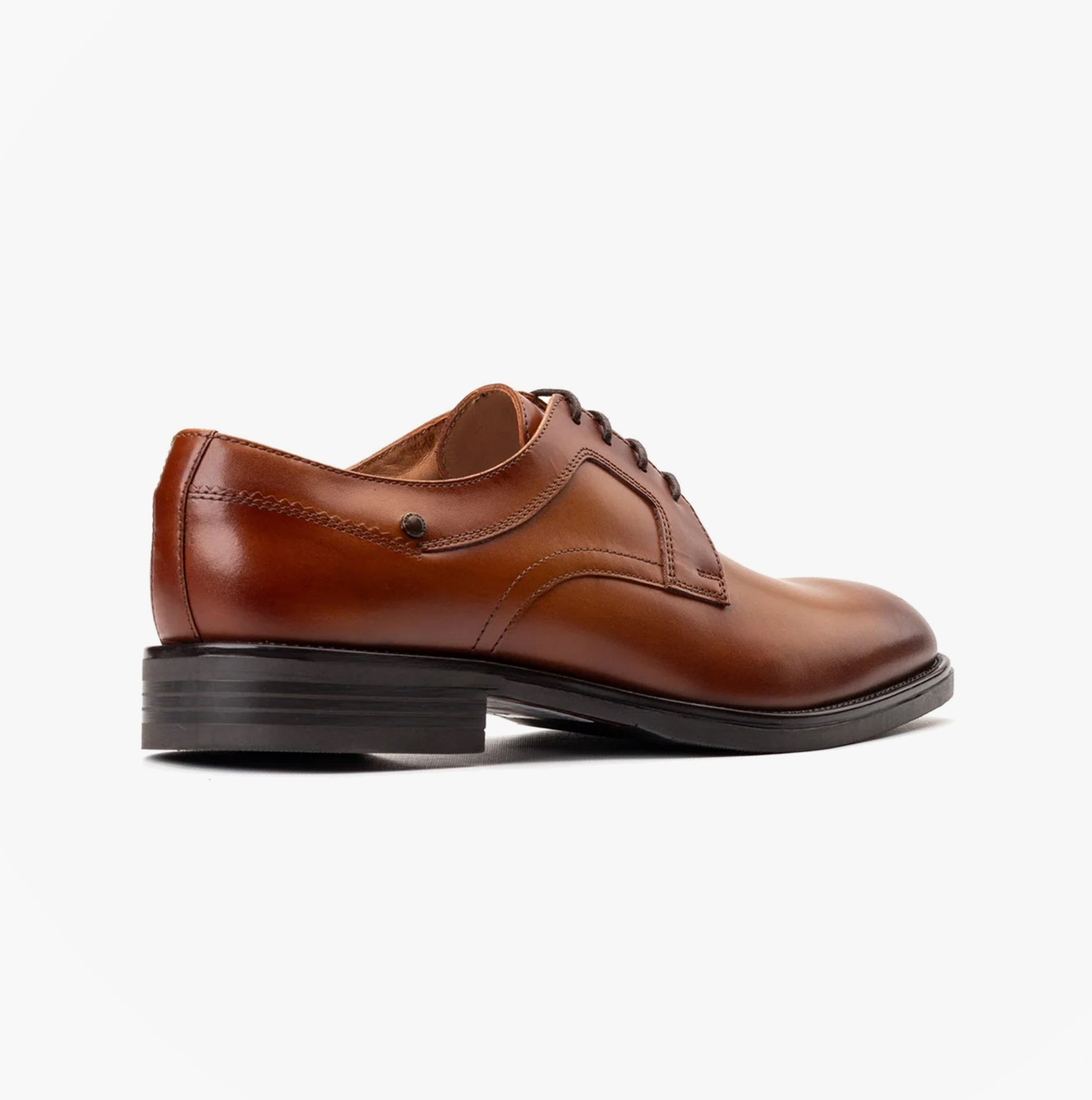 Side view of Base London SLEEVE Mens Shoes Tan, leather Derby shoes with lace-up closure and low heel.