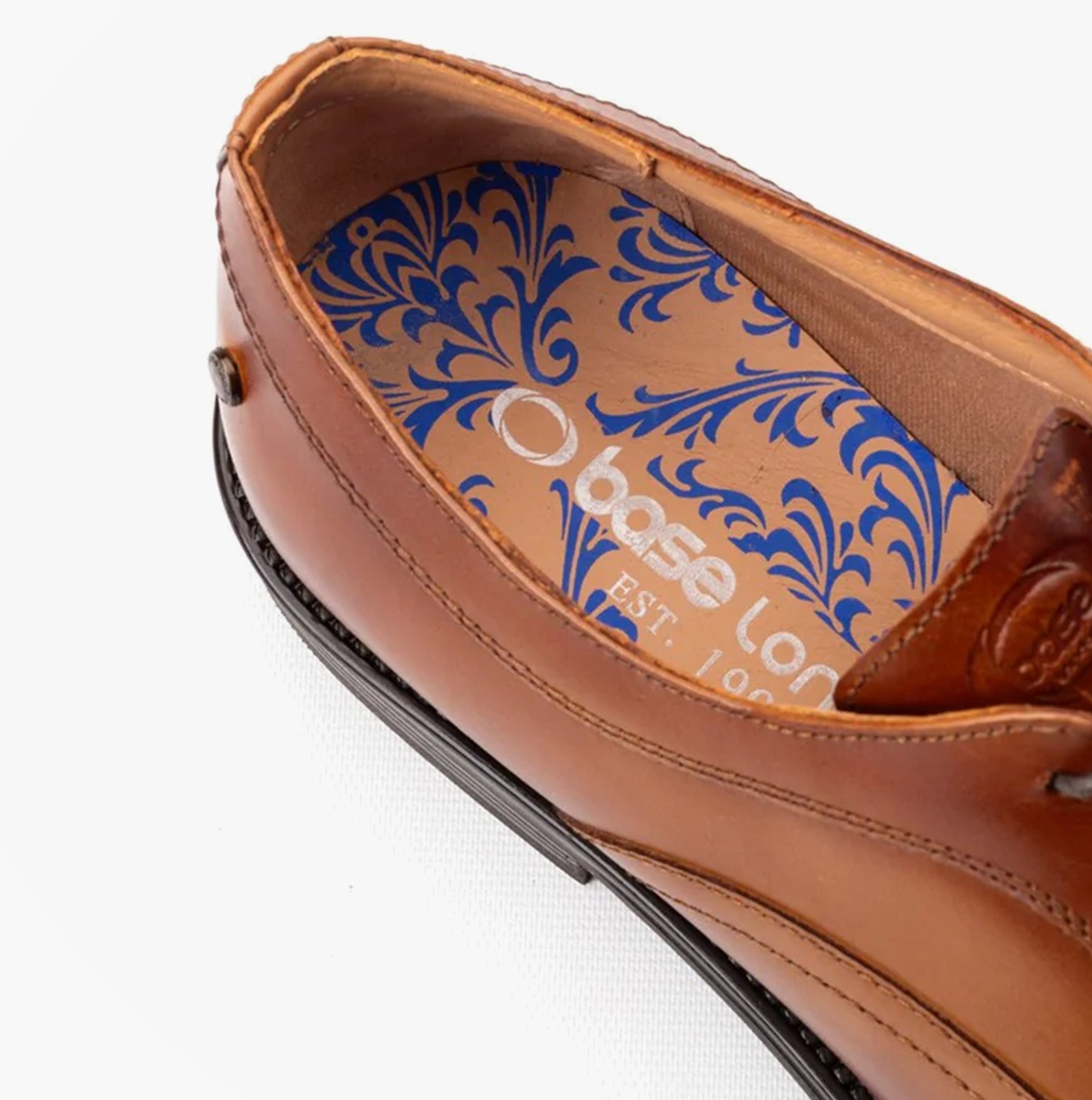 Base London LAPEL Mens Shoes Tan detail view showcasing the leather upper and elegant interior design.
