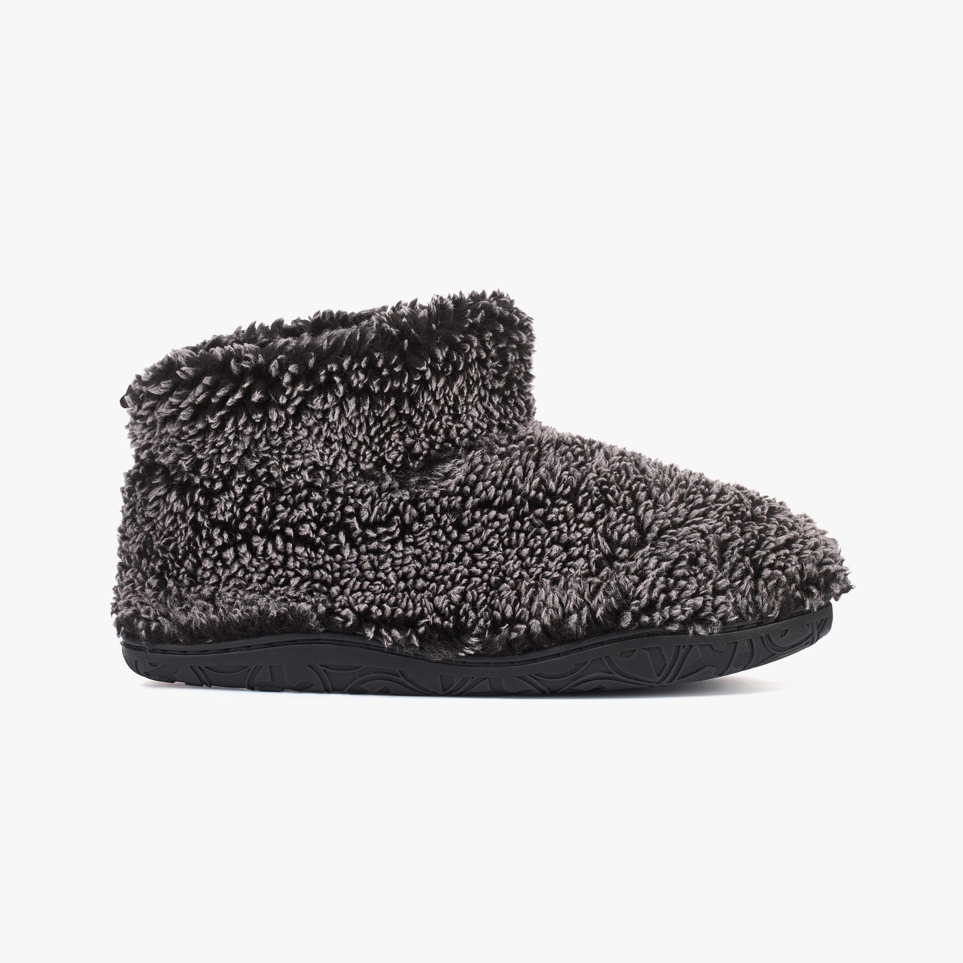 Bedroom Athletics LEONARDO Mens Sherpa Boots Washed Black side view showing soft faux fur upper and flat sole.