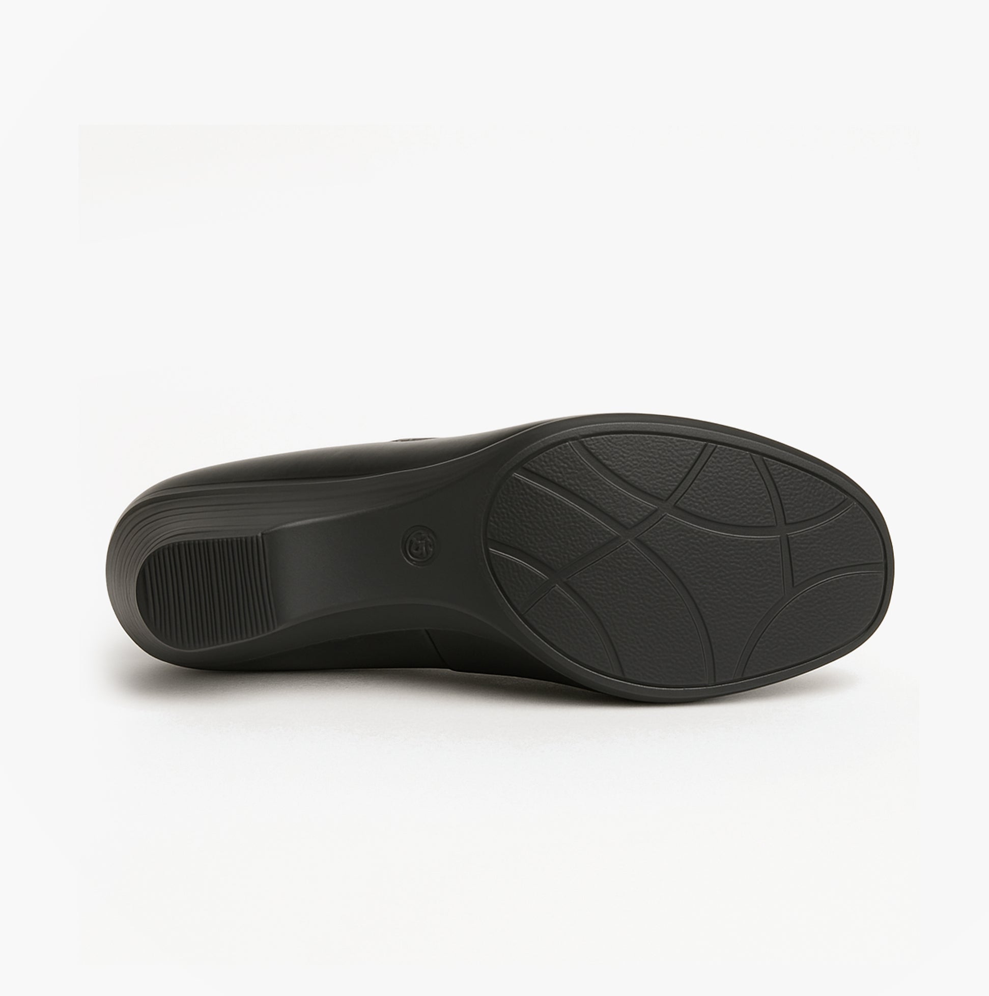 Boulevard L027A Ladies Shoes Black sole view with textured TPU material for enhanced grip.