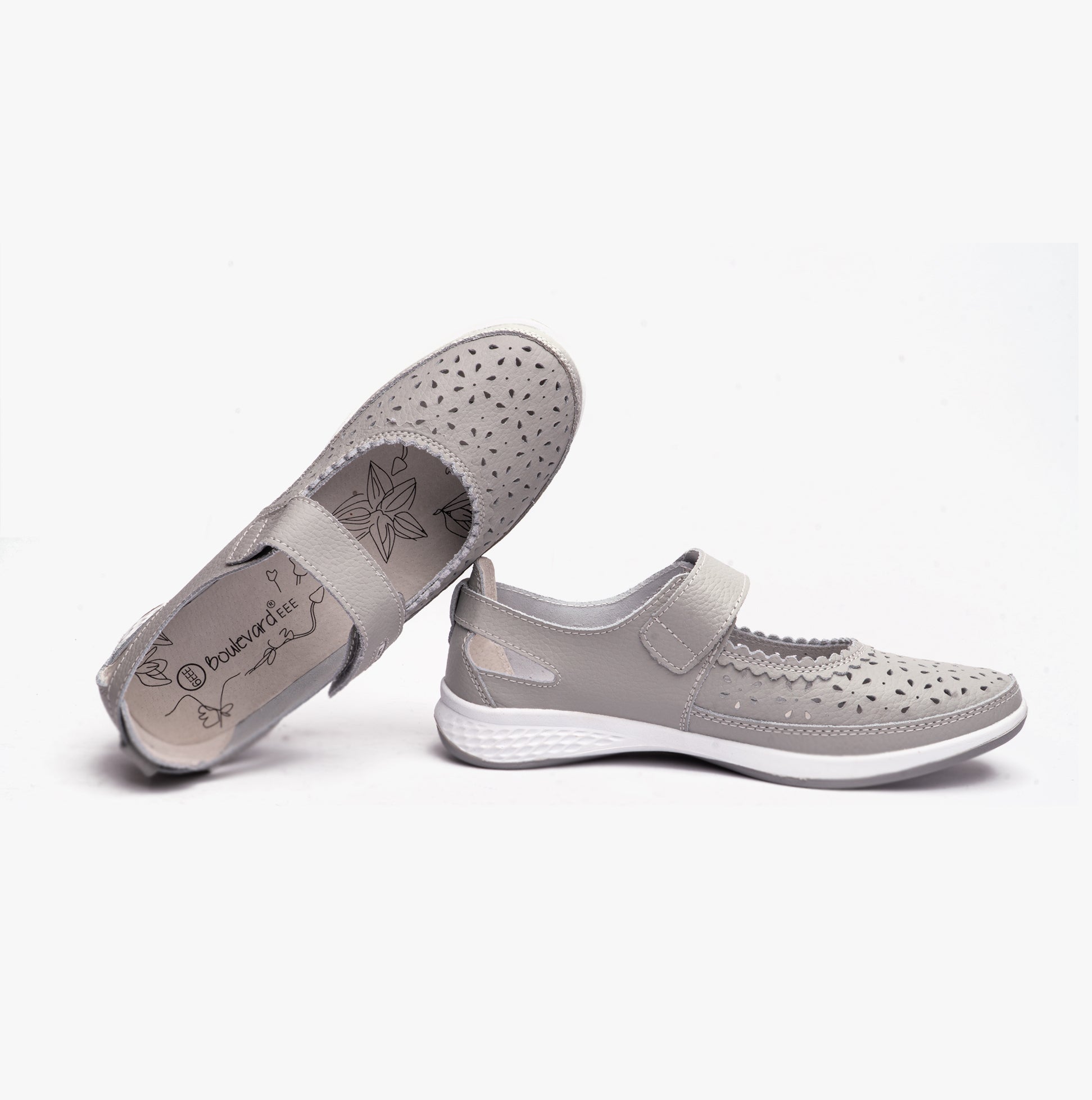Boulevard DORRIT Womens Action Leather Wide Fit Shoes Light Grey