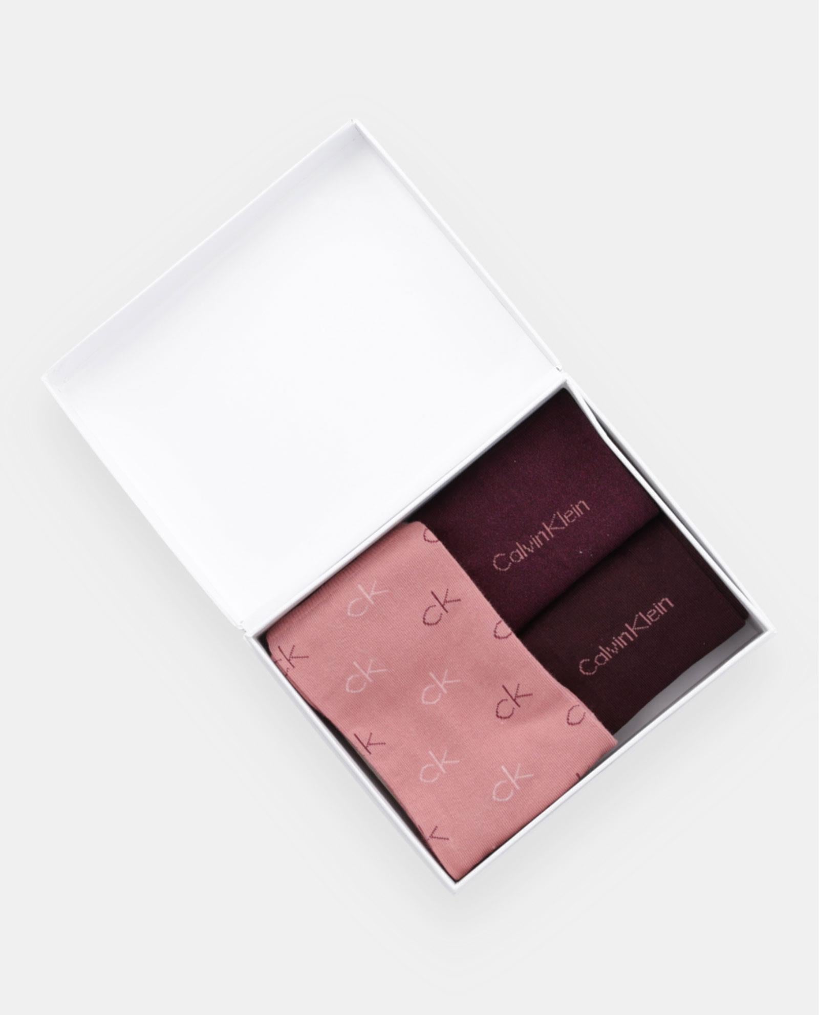 Calvin Klein 3 Pack Giftboxed Logo Womens Crew Socks Burgundy Combo in open gift box, showcasing burgundy and pink socks.