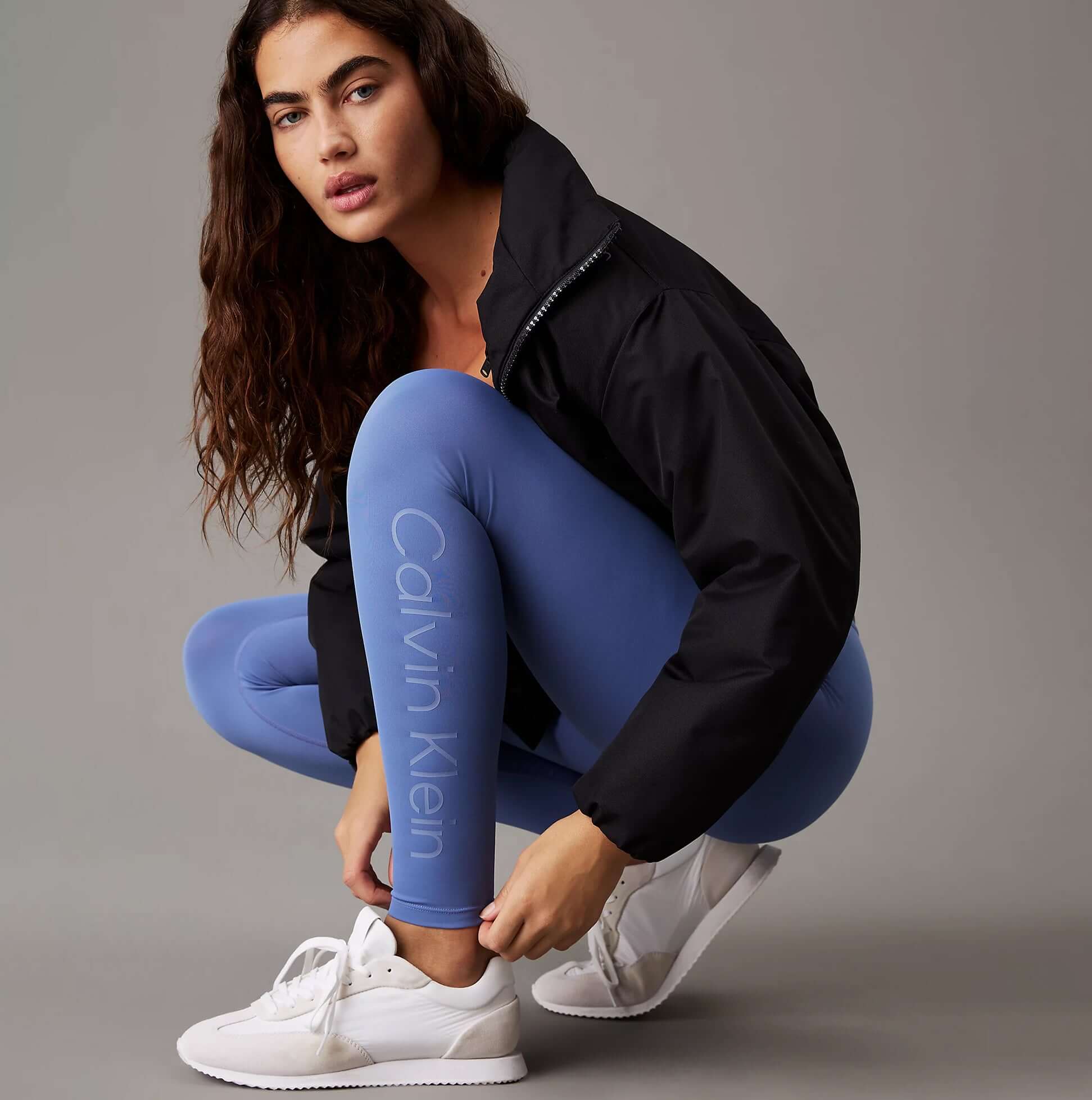 Calvin Klein LEGGING FULL Ladies Full Length Leggings Glacier, side view on model, showcasing logo detail and styling.