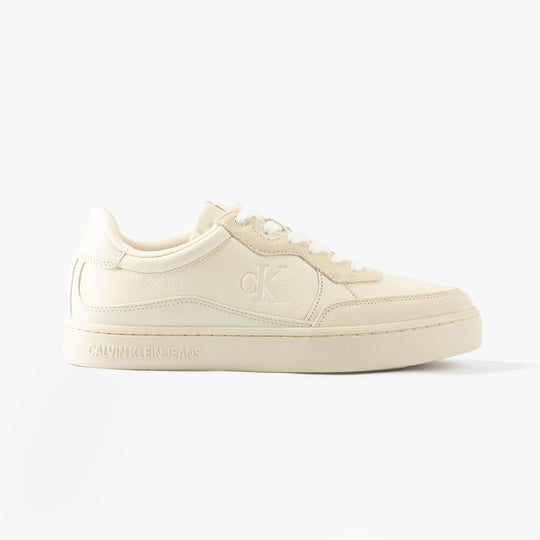 Calvin Klein CLASSIC CUPSOLE Mens Trainers Turtle Dove/Eggshell side view with lace-up closure and round toe.
