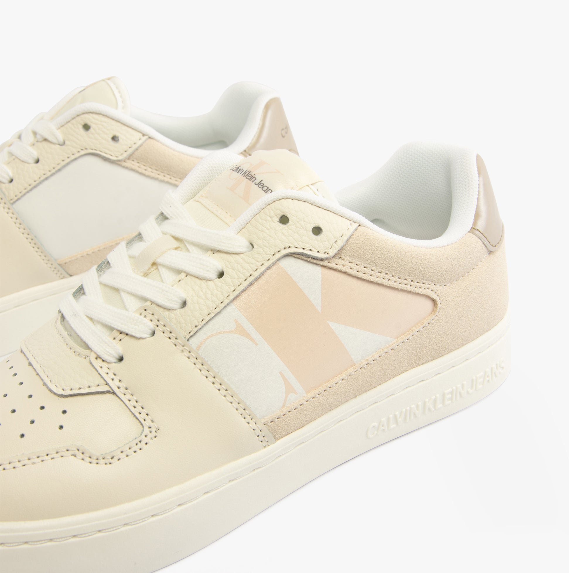 Calvin Klein CLASSIC CUPSOLE Womens Trainers Bright White/Travertine/W Pink side view showing lace-up closure and logo detail.