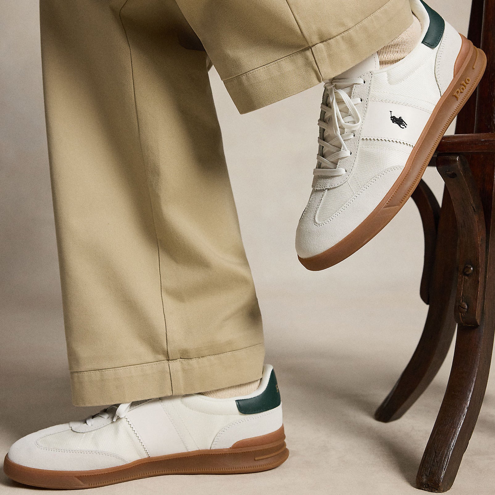 Polo Ralph Lauren HRT AERA PP Mens Court Trainers Bianco/College Green
