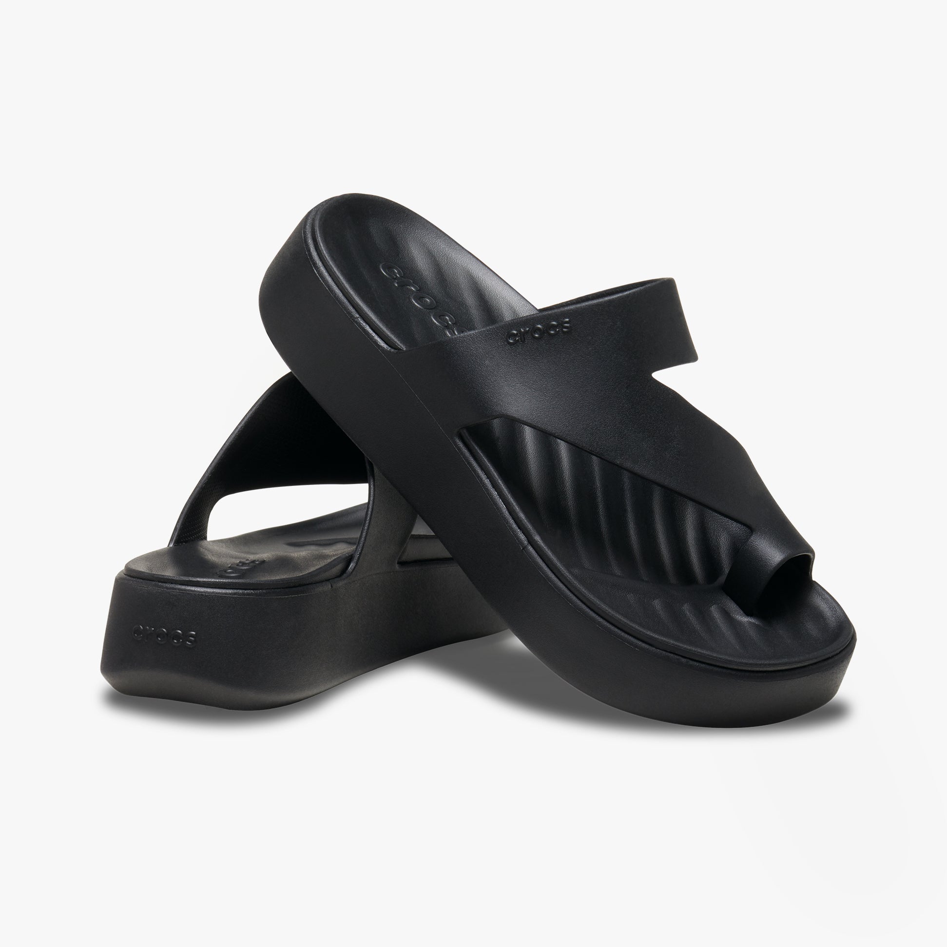 Crocs 210834-001 GETAWAY PLATFORM TOE LOOP Womens Sandals Black