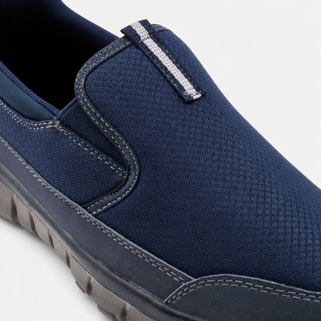 DEK NEPTUNE Mens Superlight Slip On Trainers Navy