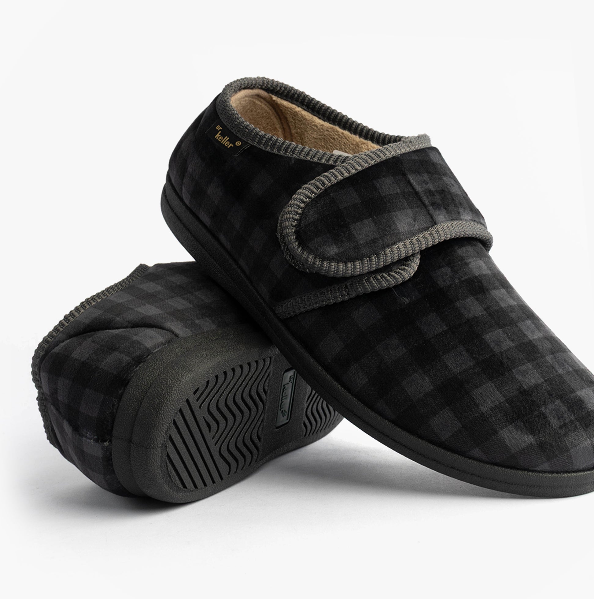 Dr Keller DARREN VELC Mens Touch Fasten Slippers Grey side view featuring a checkered design and Velcro closure.