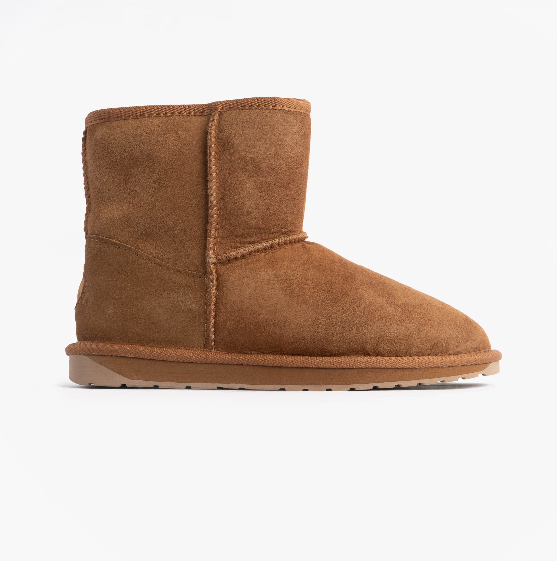 EMU Australia STINGER MINI Womens Sheepskin Boot Chestnut side view with sheepskin upper and rubber sole.