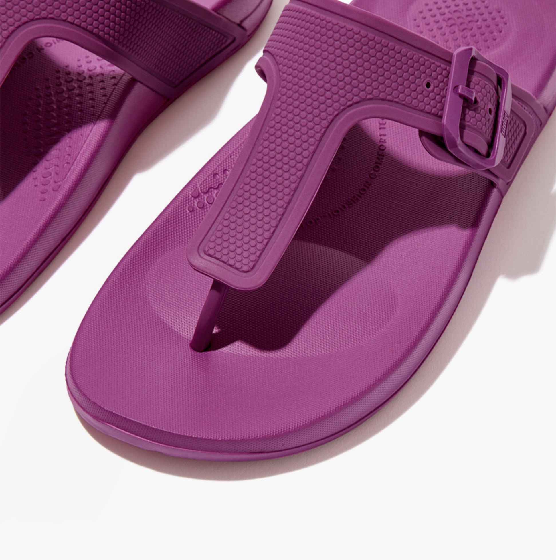 FitFlop-[GB3-A29]-MiamiViolet-2.jpg