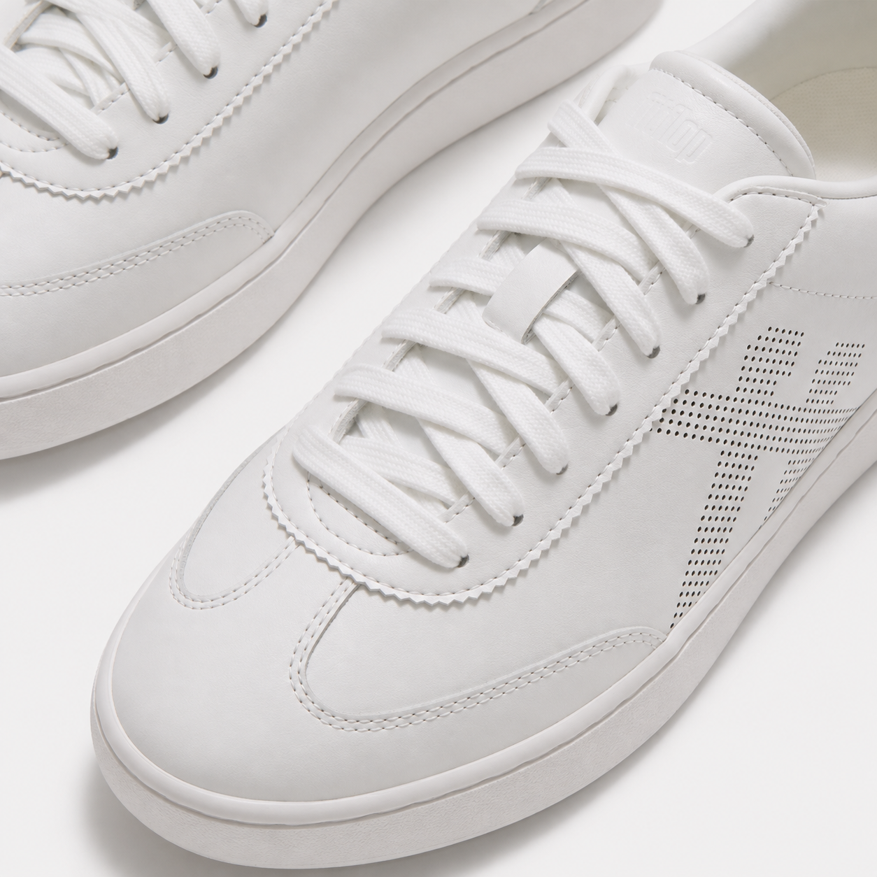 FitFlop THE DASH FF T-TOE Womens Casual Trainers Urban White