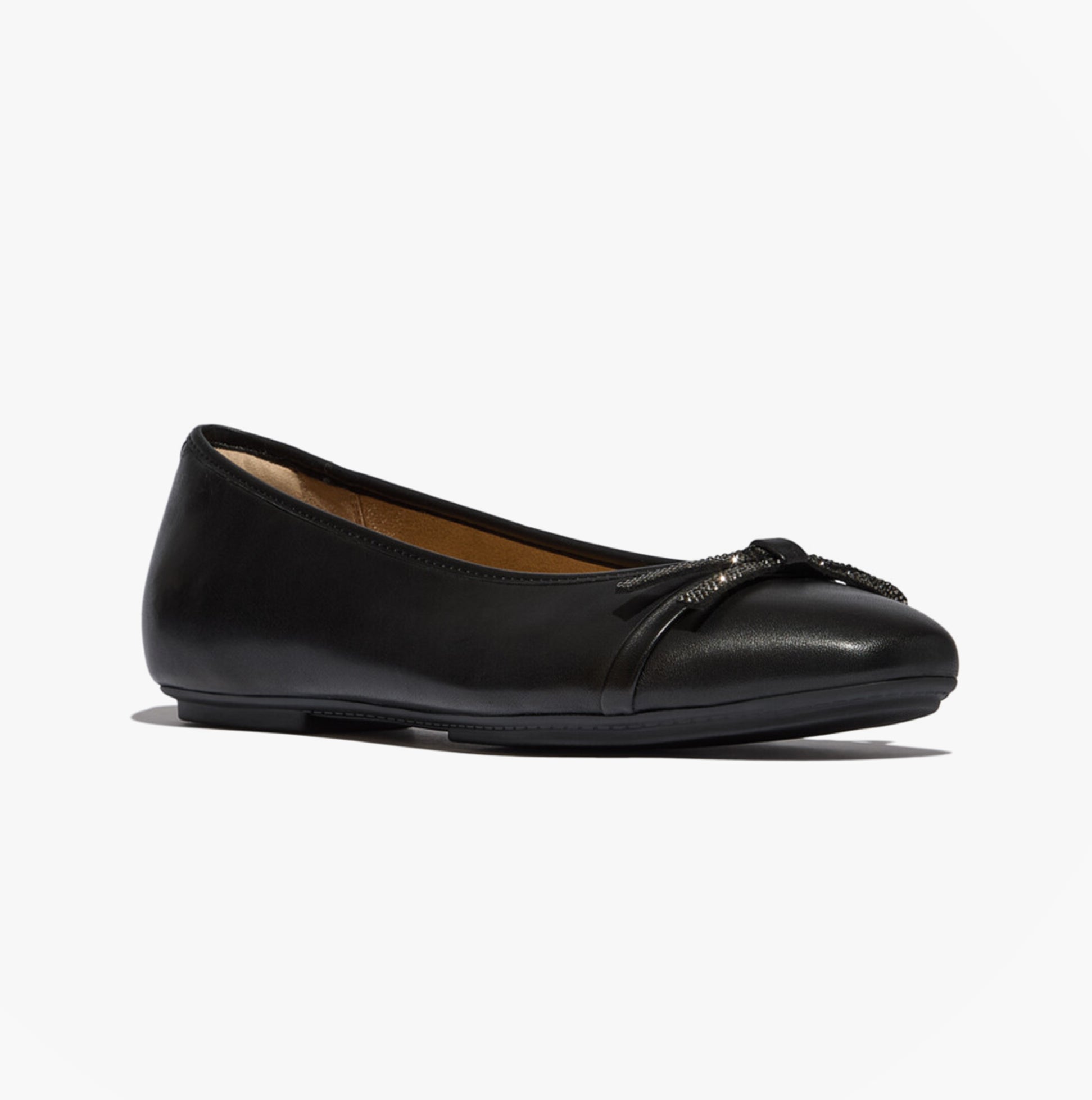 FitFlop DELICATO GLITZ-BOW LEATHER Womens Ballet Black side view of leather ballerina shoes with bow detail.
