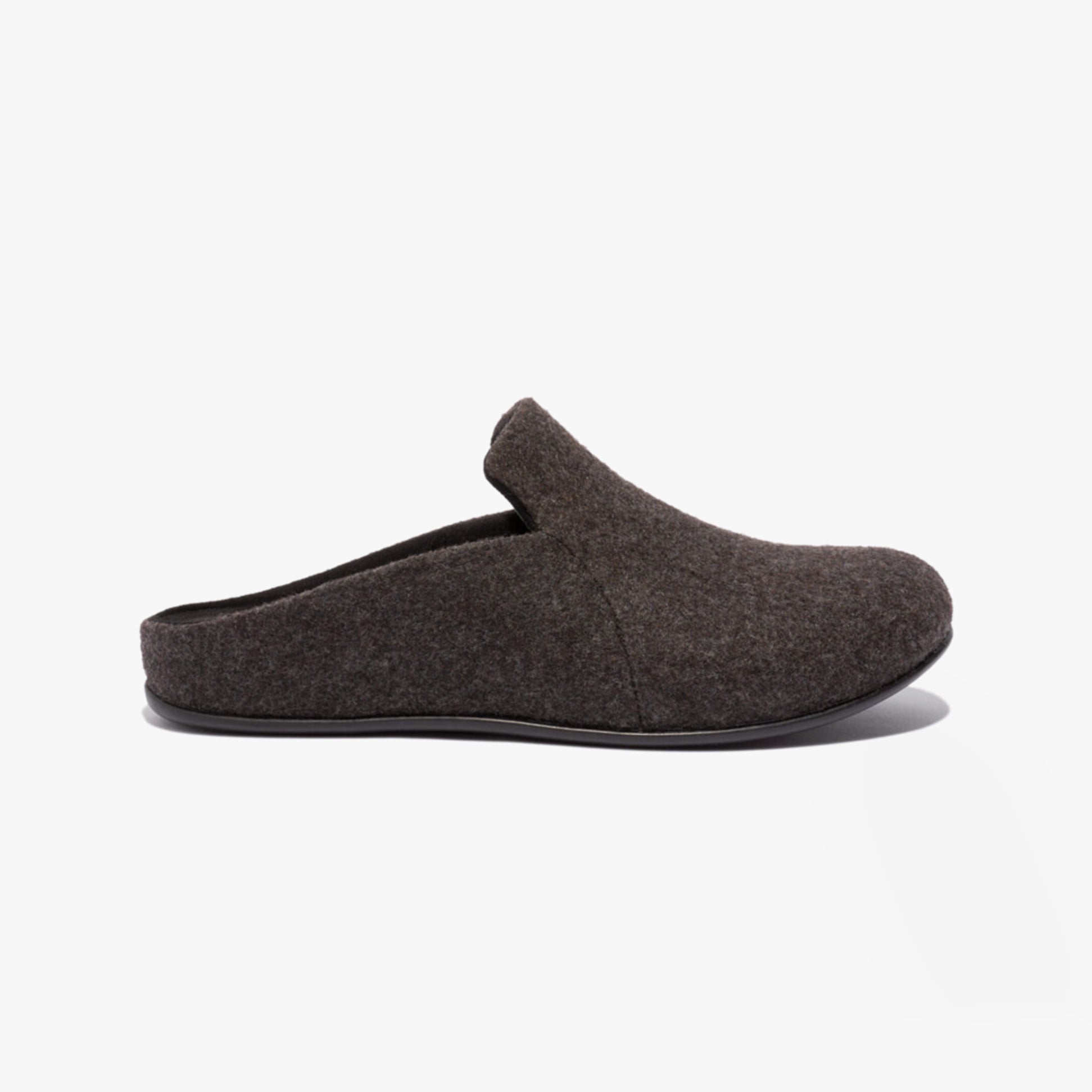 FitFlop CHRISSIE II HAUS E01 Womens Felt Slippers All Black side view showing felt upper and slip-on design.