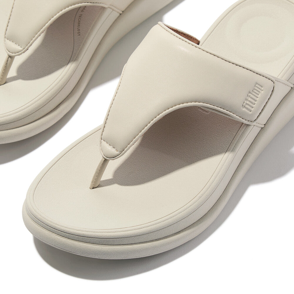 FitFlop F-MODE GO Womens Toe Post Sandals Paris Beige top view showcasing the toe post design and platform sole.