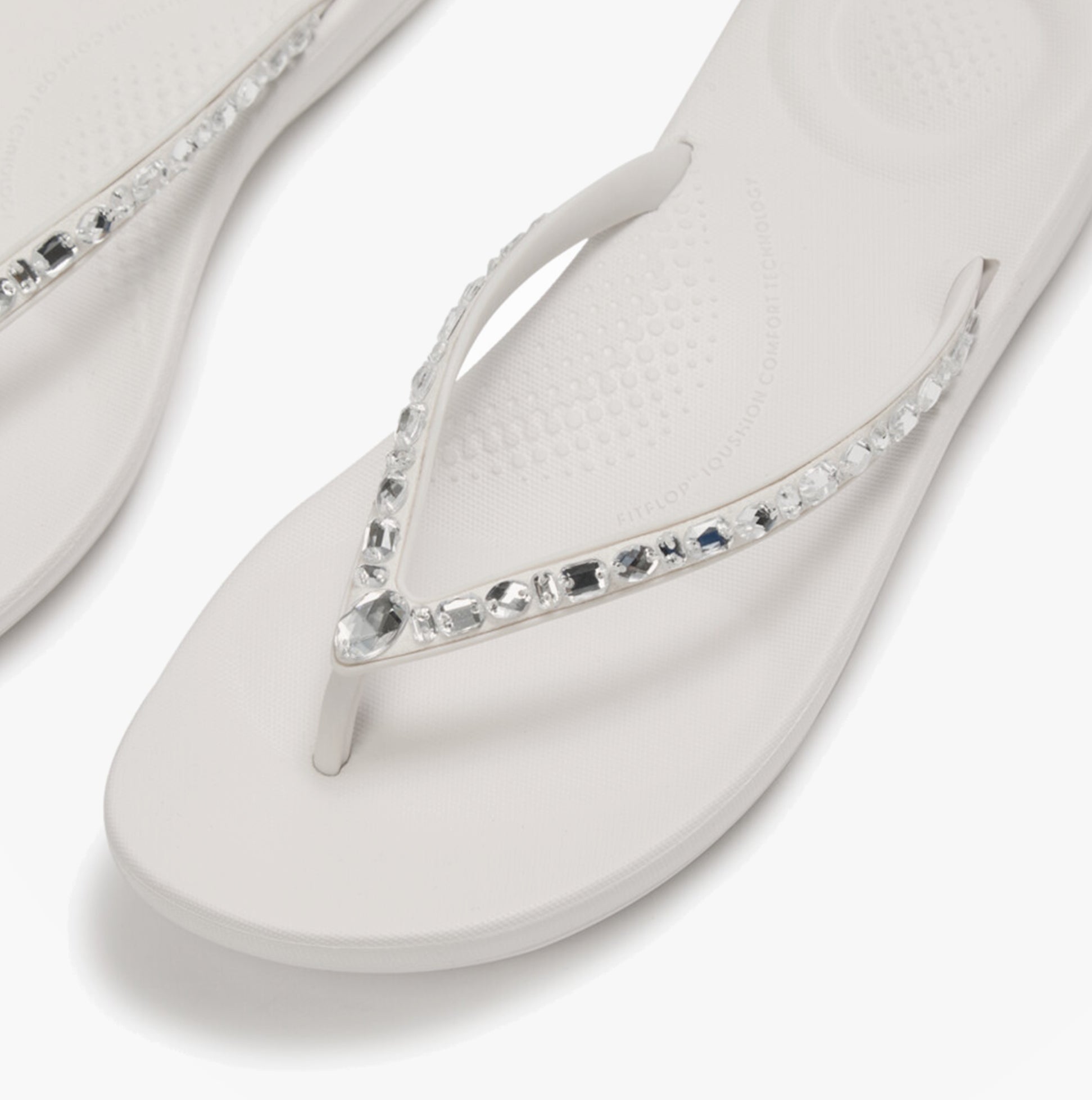 FitFlop IQUSHION MULTI Womens Toe-Post Sandals Urban White