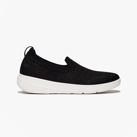 FitFlop SUPER-Q KNIT Womens Trainers Black side view with textile upper and rubber sole, casual slip-on design.