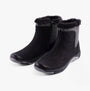 Free Spirit CHARLIE Womens Boots Black side view showcasing soft leather upper and cozy faux fur lining.