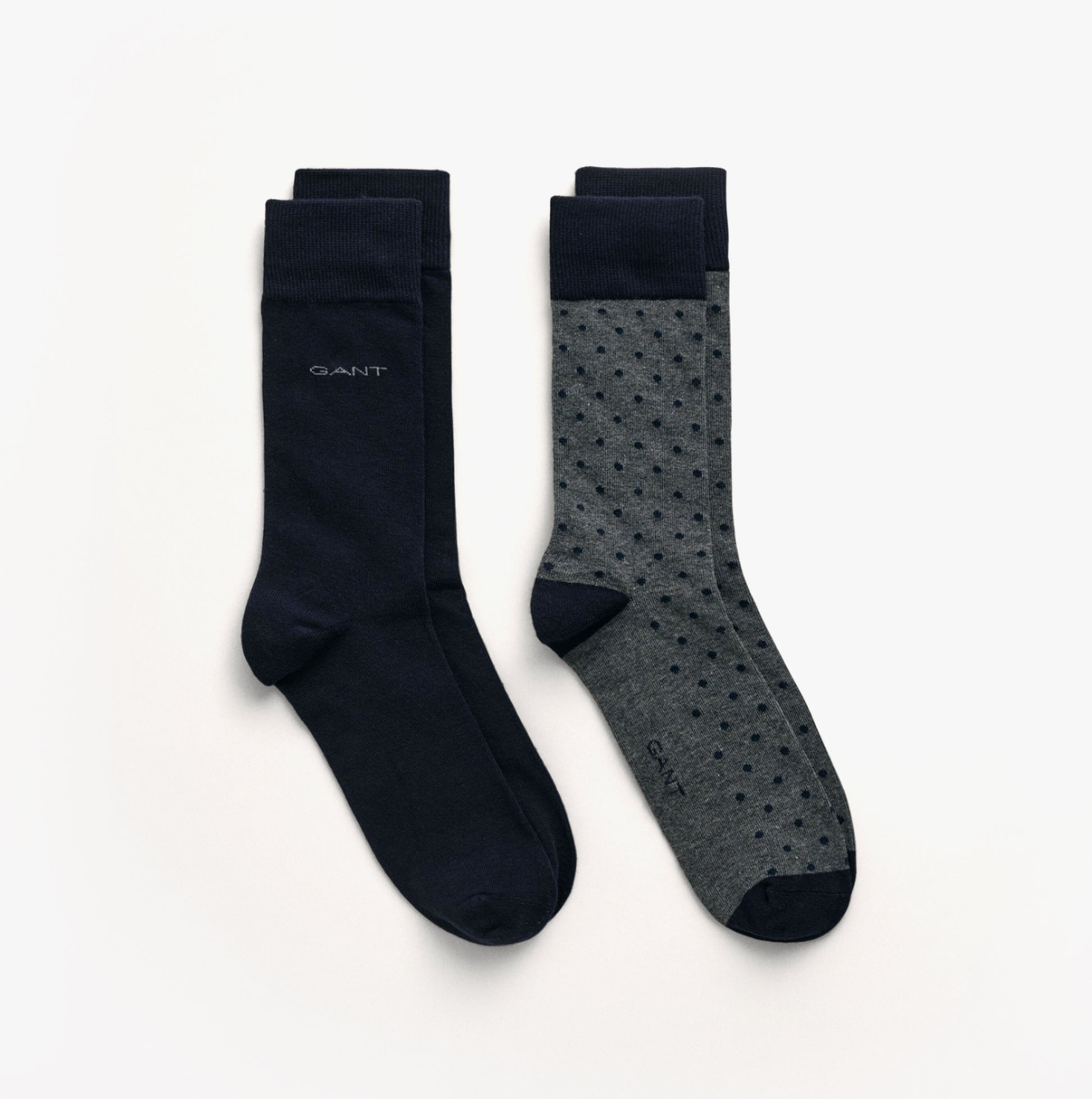 GANT DOT AND SOLID SOCKS 2-Pack Mens Charcoal Melange, front view showcasing two pairs of socks.