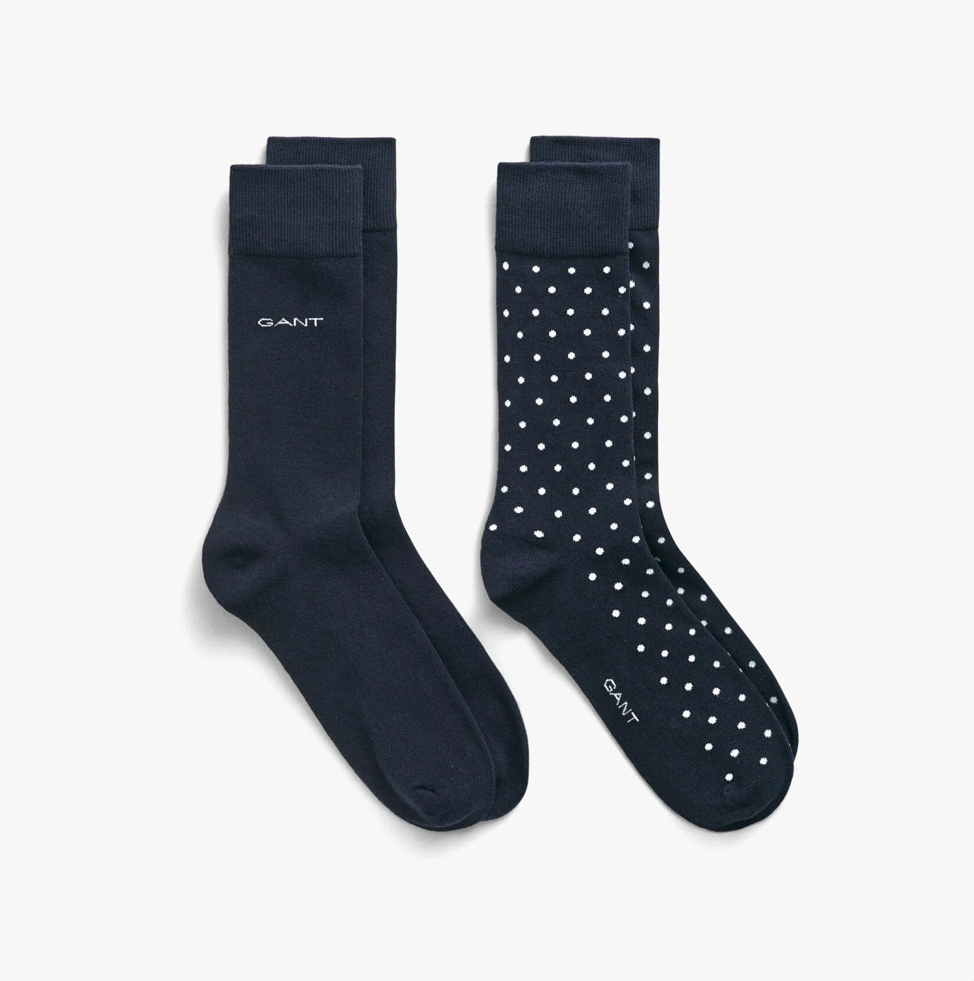 GANT DOT AND SOLID SOCKS 2-Pack Mens Marine front view showing solid and dotted crew socks in navy color.
