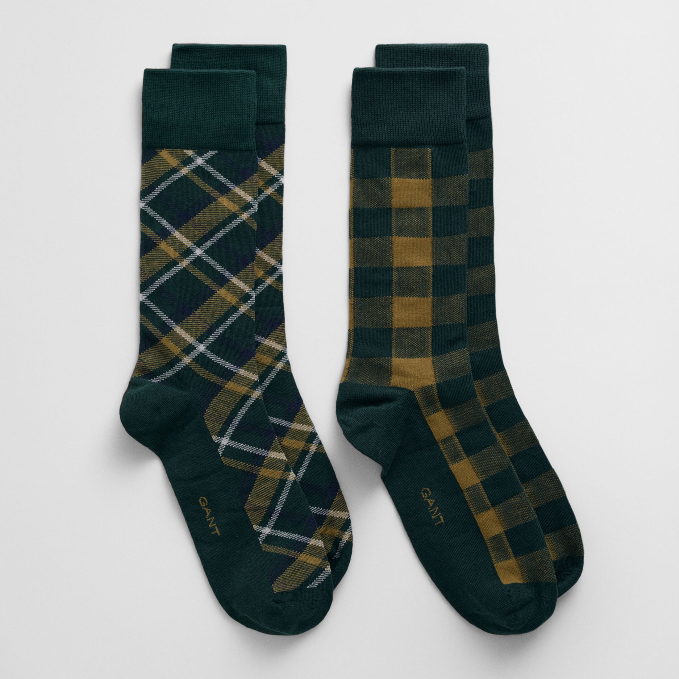GANT CHECK SOCKS 2-Pack GIFT BOX Mens Tartan Green front view featuring plaid and checked designs.