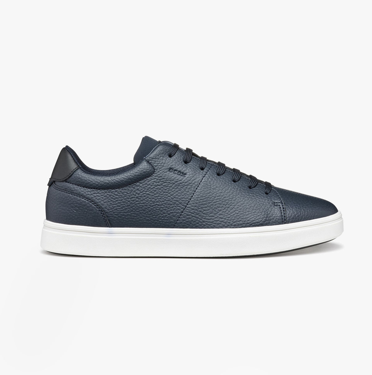 GEOX U BALTMOORE Mens Trainers Navy side view, casual leather trainers with lace-up closure and low top design.