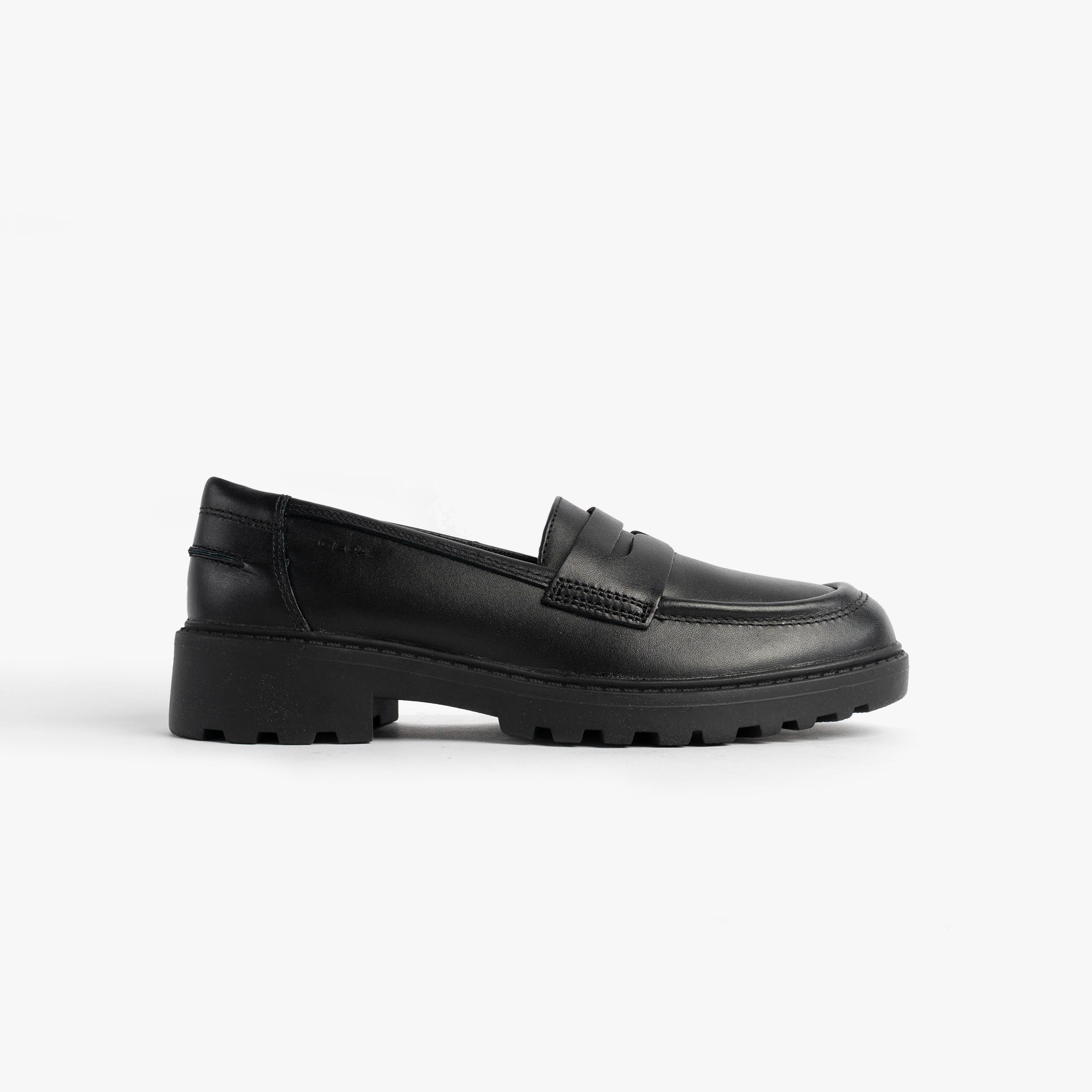 GEOX J CASEY GIRL Girls Black side view of synthetic school shoe with round toe and slip-on design.