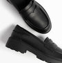 GEOX J CASEY GIRL Girls Black shoe top view showcasing sleek synthetic upper and round toe design.