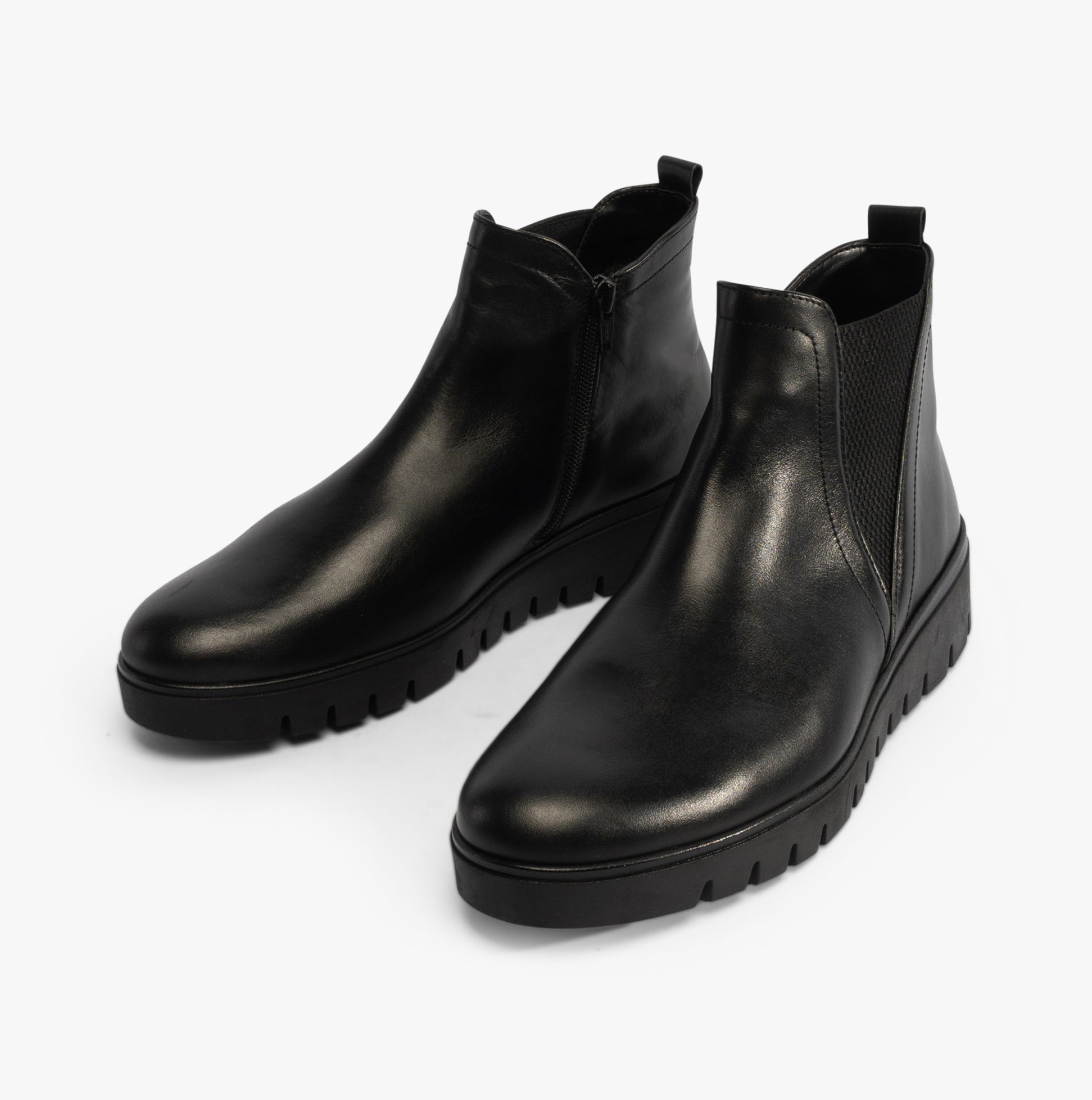 Gabor DUBLIN Womens Boots Black side view, leather ankle boots with zip and elasticated side panel, wedge heel.