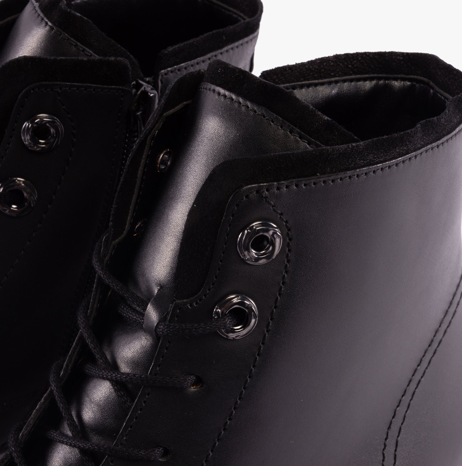 Gabor BOAT Womens Ankle Boots Black detail view showcasing leather upper and zip closure.