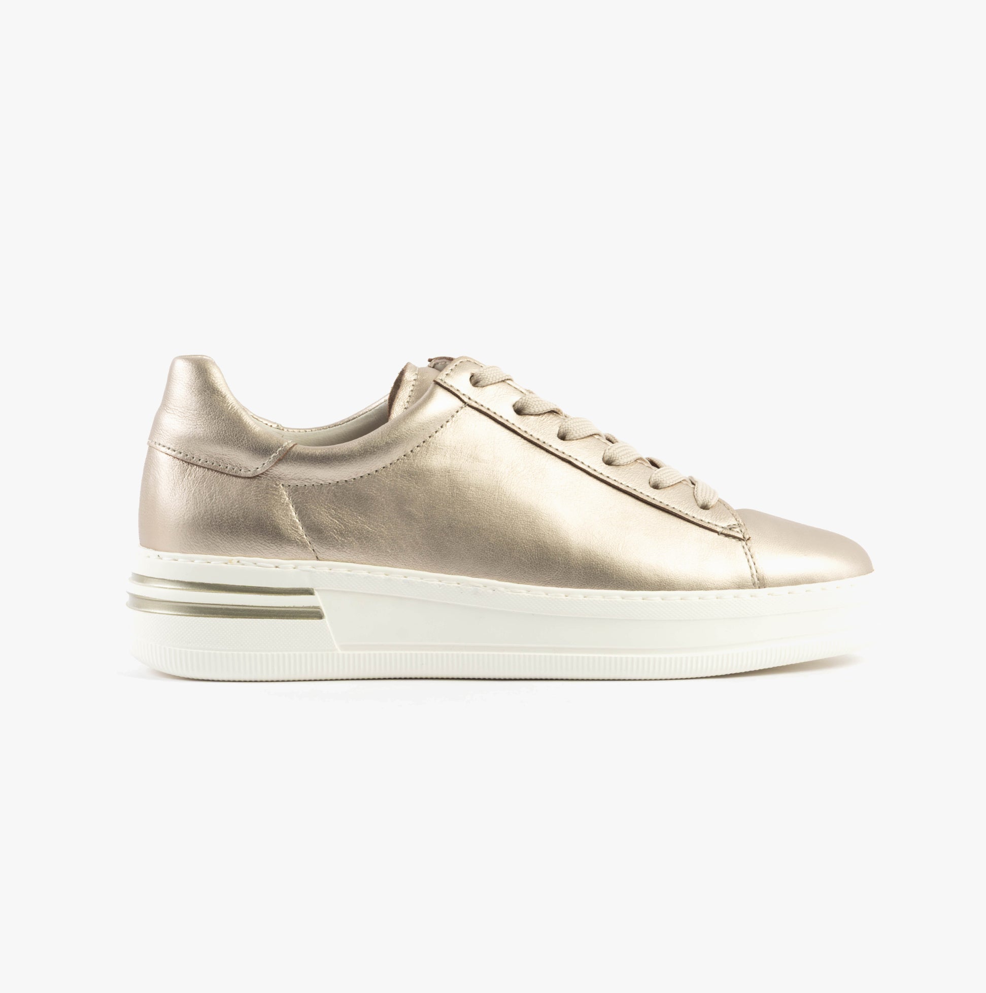 Gabor KEYSTONE Womens Trainers Beige side view featuring leather upper, lace-up design, and rubber sole.