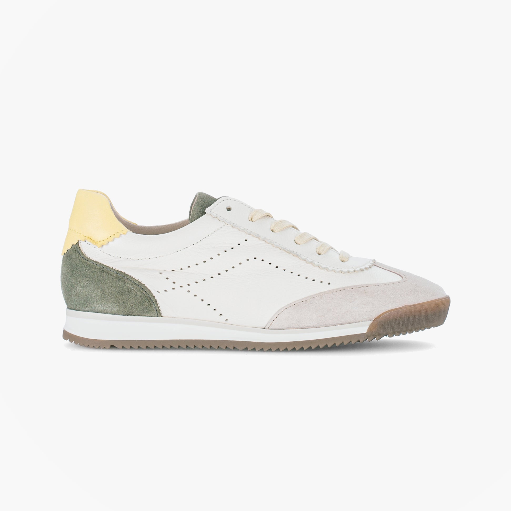 Gabor NOVICE Womens Court Trainers WHITE