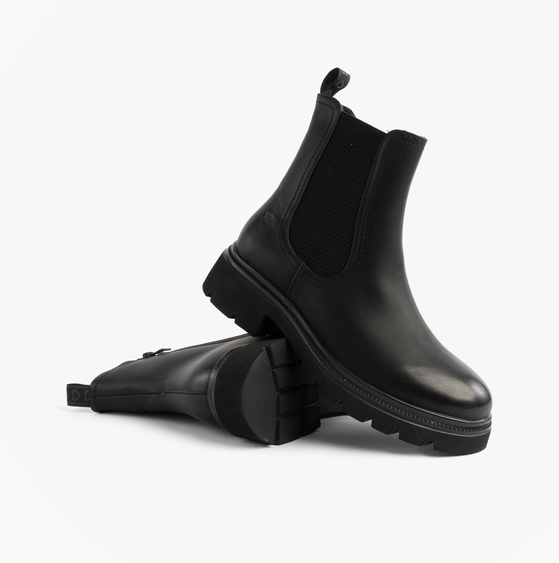 Heavenly Feet ZETA Womens Chelsea Boots Black side view showcasing synthetic upper and rubber sole.