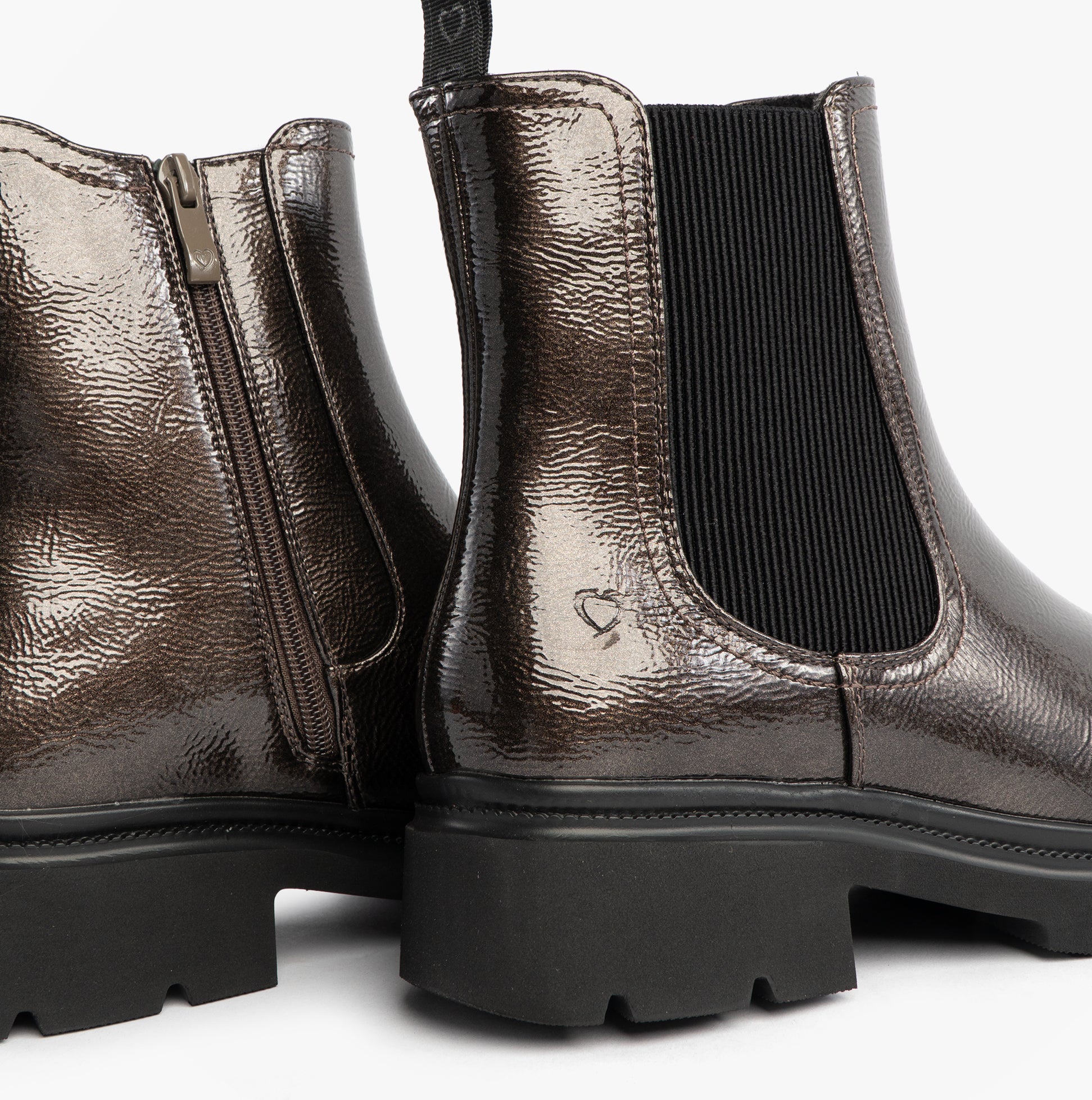 Heavenly Feet ZETA Womens Chelsea Boots Pewter Patent side view showcasing zipper detail and elastic panel.