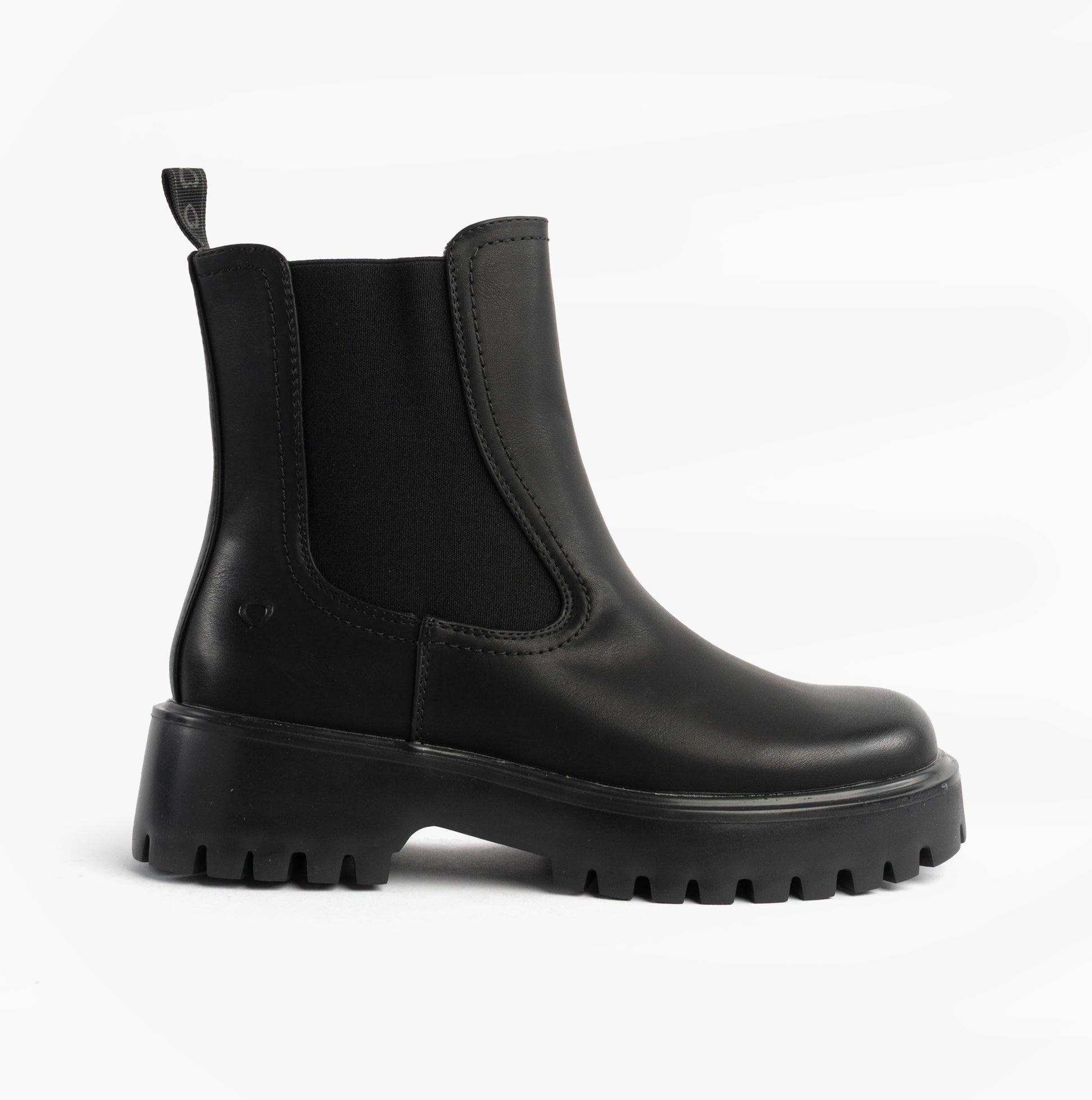 Heavenly Feet ALANA2 Womens Chelsea Boots Black side view showcasing synthetic upper and chunky sole.