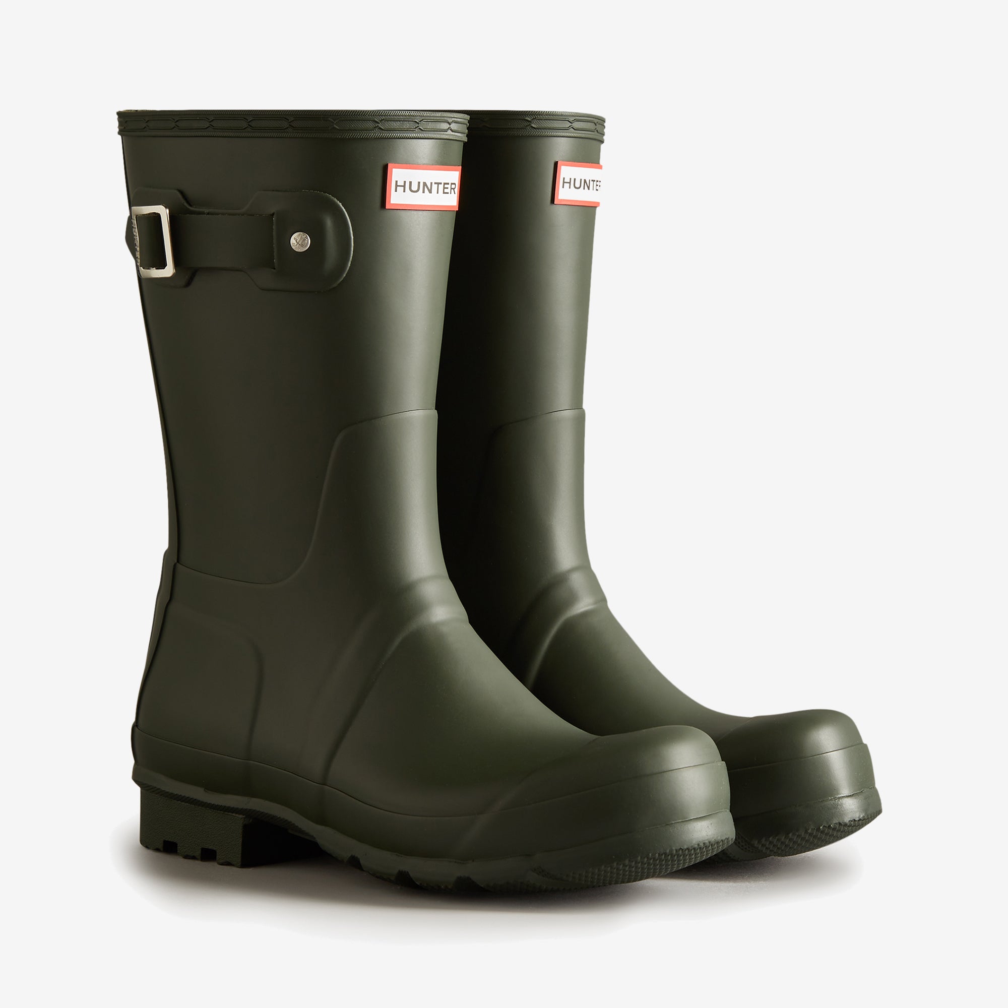 Hunter ORIGINAL SHORT Mens Wellies Dark Olive front view, waterproof rubber wellington boots with mid-calf height.