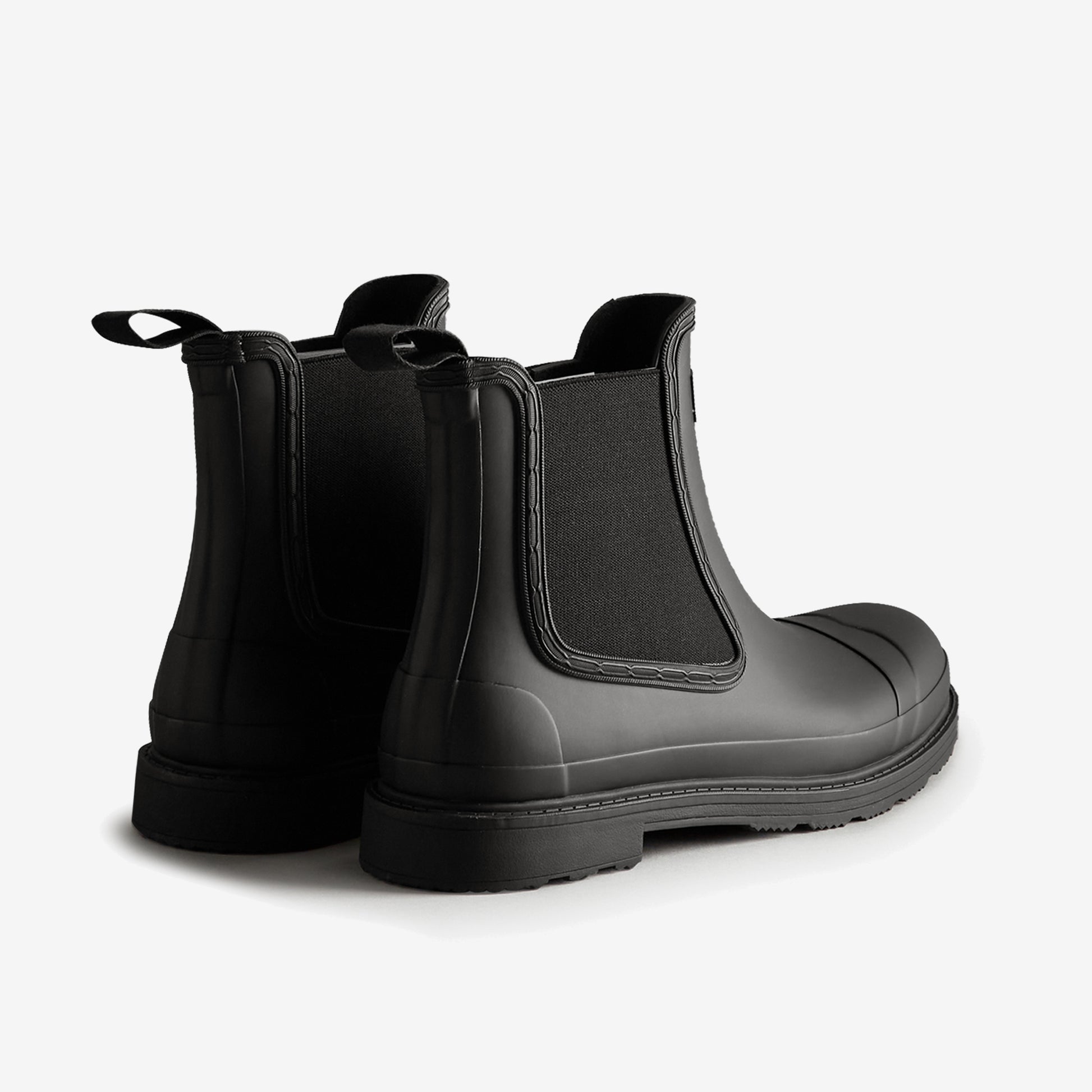 Hunter COMMANDO CHELSEA Mens Wellies Black rear view showing rubber ankle boots with elastic gussets.