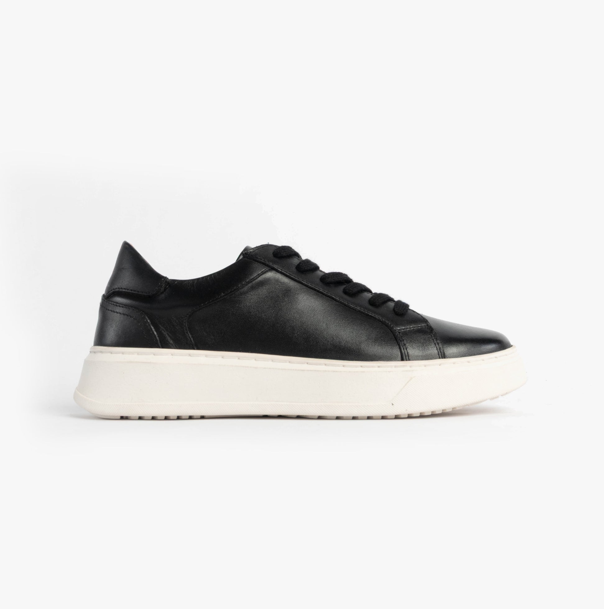 Hush Puppies CAMILLE Womens Trainers Black side view showing leather upper and lace-up closure.